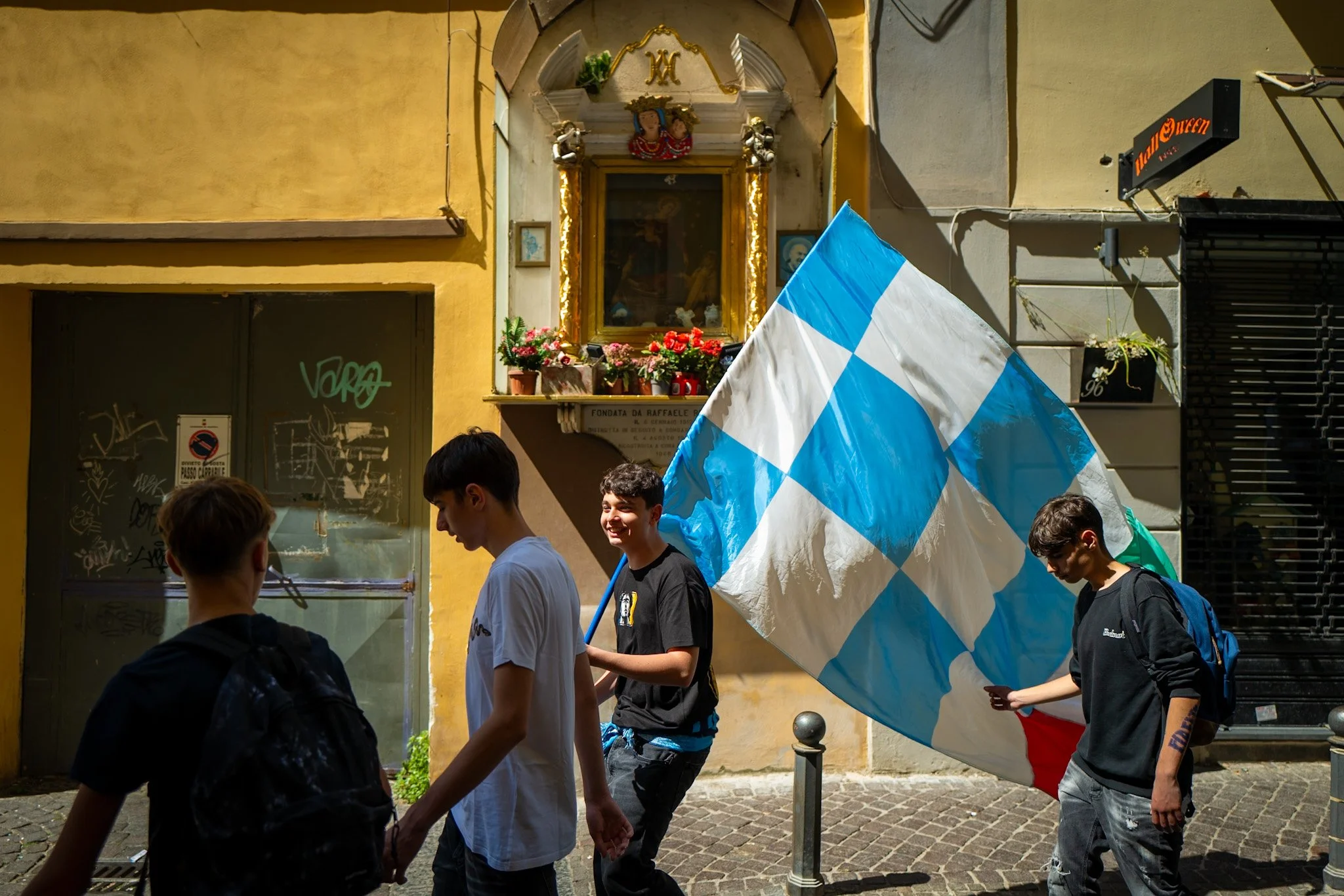 Napoli victory 3.jpg