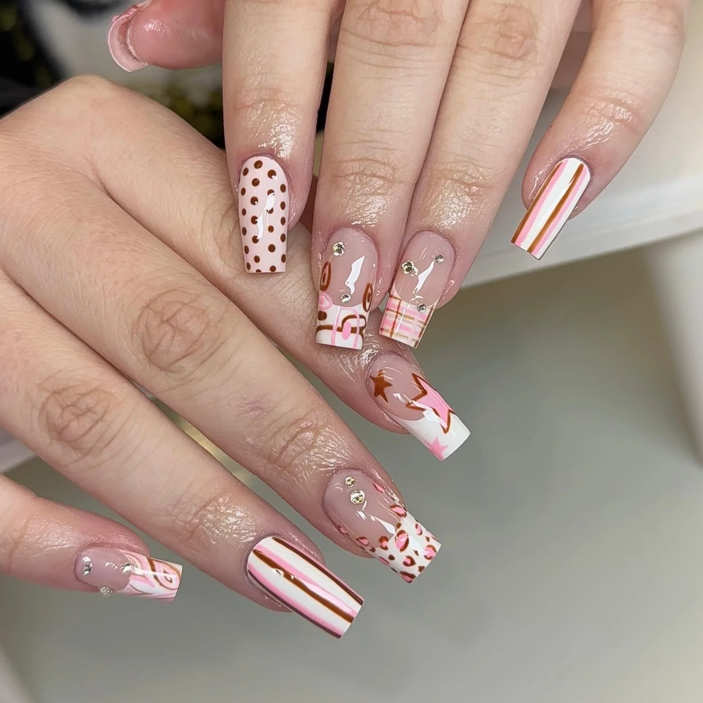 Ate these right uppp💅🏻 

Tipz By Lexx Nail Studio NOW OPEN! Book those sets TODAY!💅🏻

✨$30 Gel Manis
✨$50 GelX Sets
✨$80 Freestyles

These deals end March 31st! Dont miss out&hellip;

Book Here👉🏽 https://tipzbylexx-105152.square.site/

#nailsal