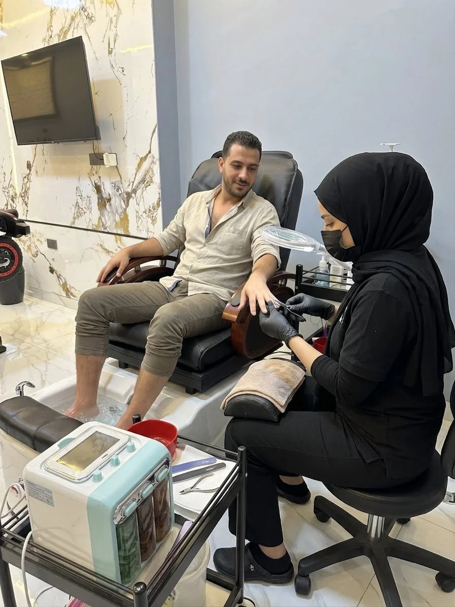 Hand Pedicure          بادي كير ايدي