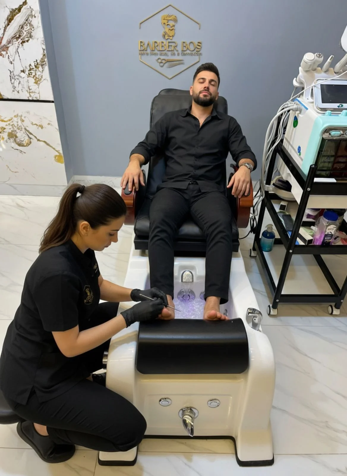 Feet Pedicure          بادي كير ارجل