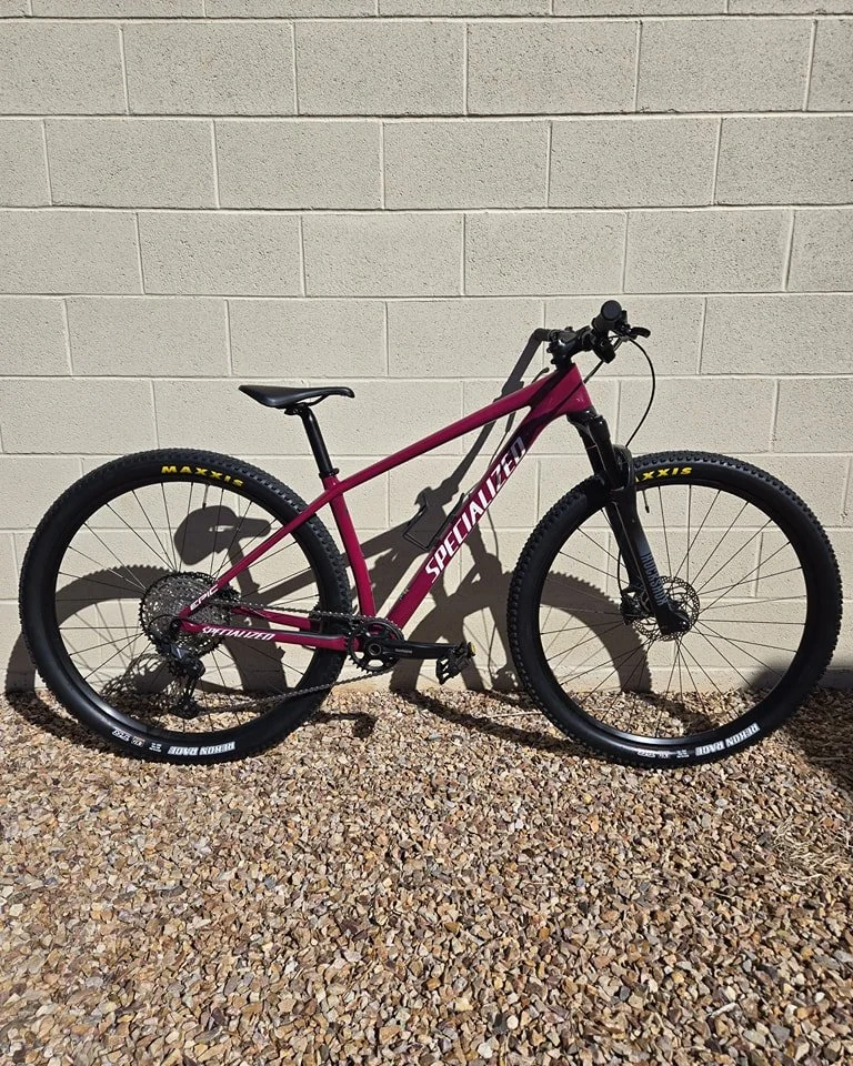 New additions to the consignment bikes. 😀👍