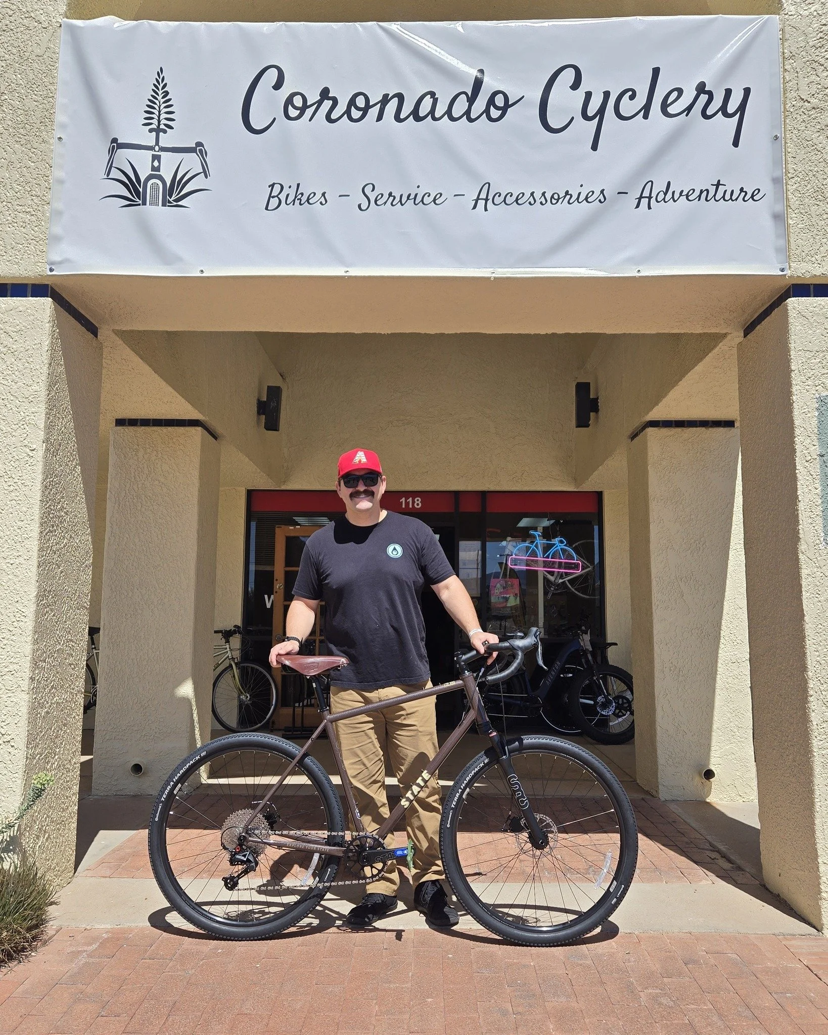 Nick's new @statebicycleco 4130 All Road in root beer. Check out their line up and we would be glad to get you rolling on a new set of wheels. Cheers!