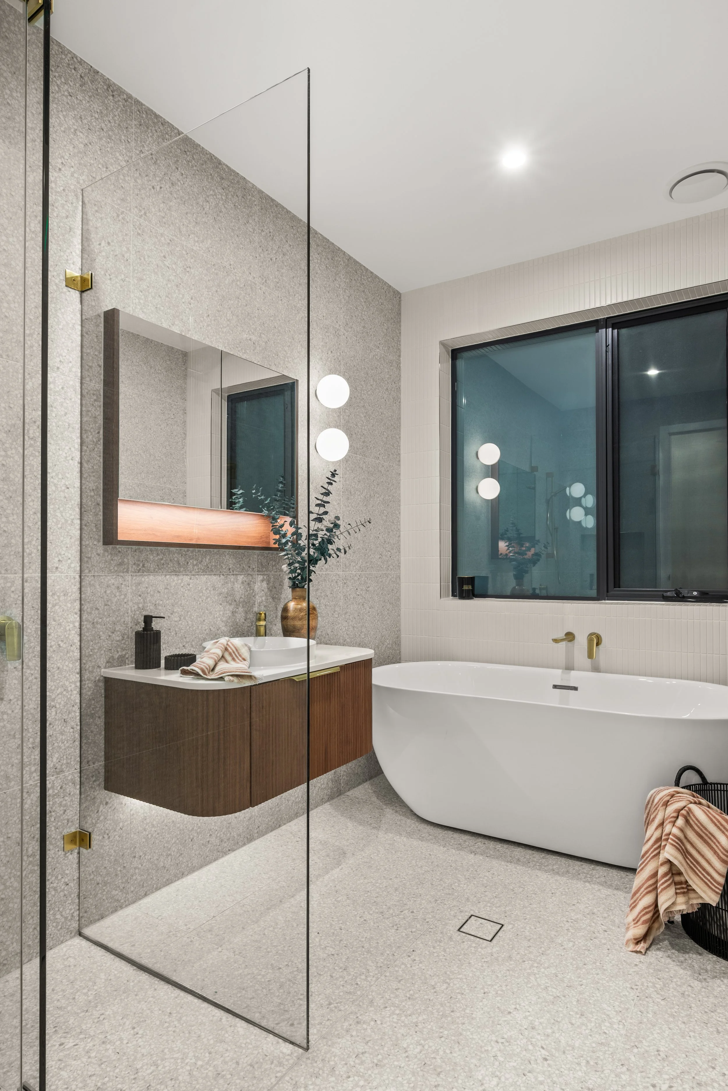 4 Cassinia St, O'Connor ACT-048.jpg