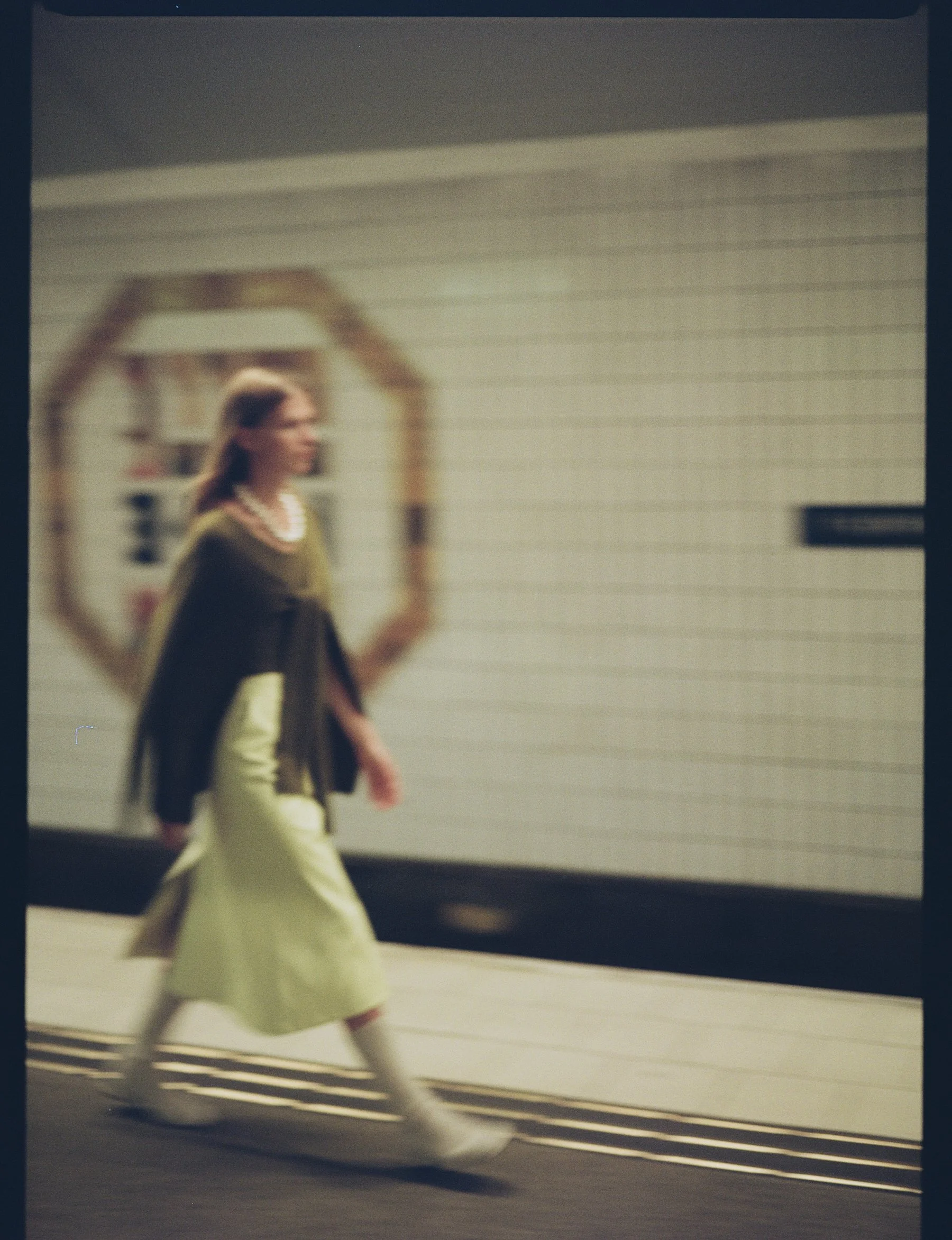 the platform 5.jpg