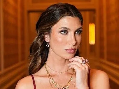 VSAjf7lA.jpg