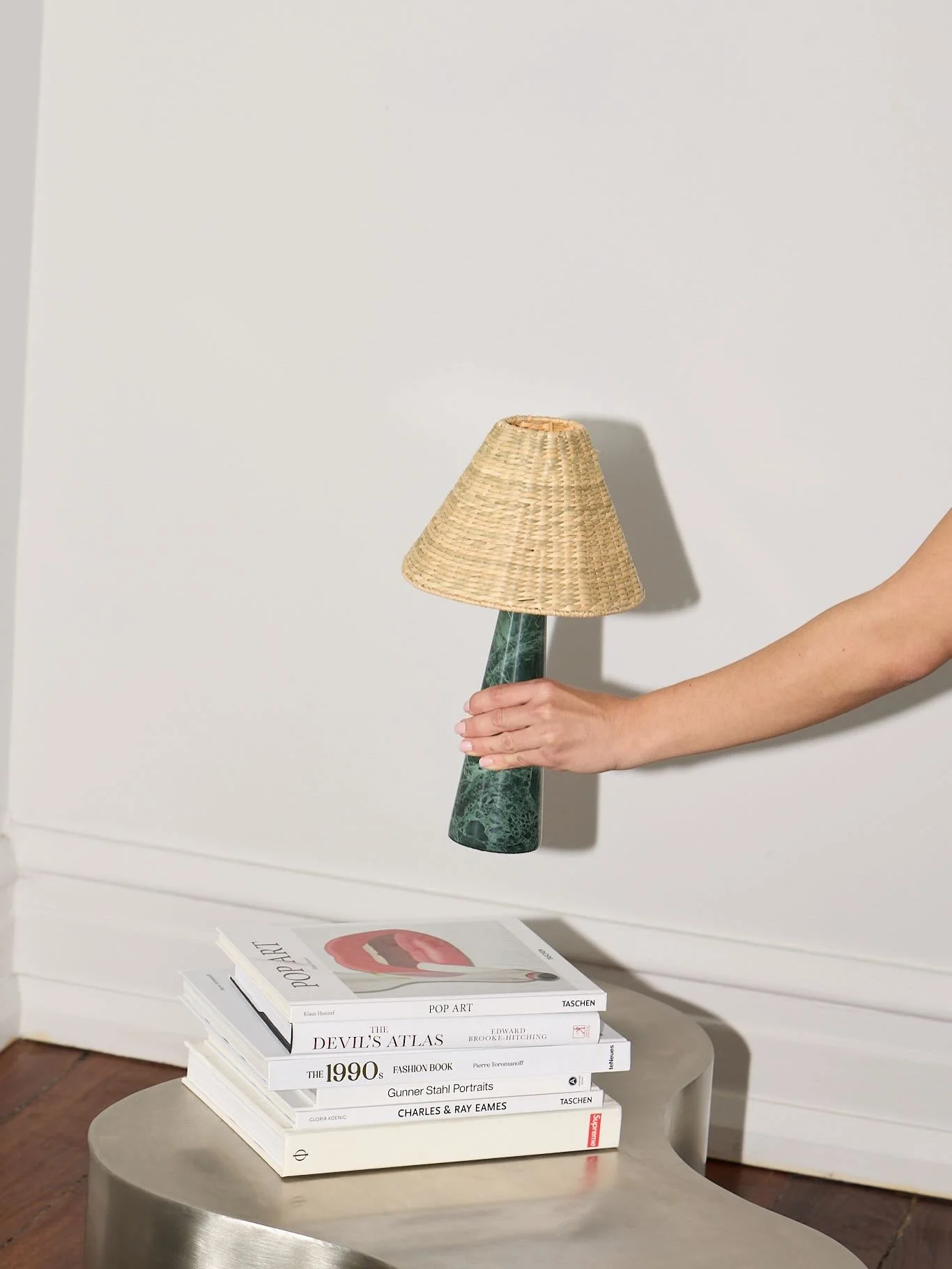SOFFLE | Campaign photoshoot for the new Murul Rechargeable Lamp 💡

Didn&rsquo;t know where to start with sharing this shoot - there&rsquo;s so many favourite images! 

@sabistudio___ 
@painted_bypia 
@juliaedwards____ 
@victoria.ferritto 
@contentw