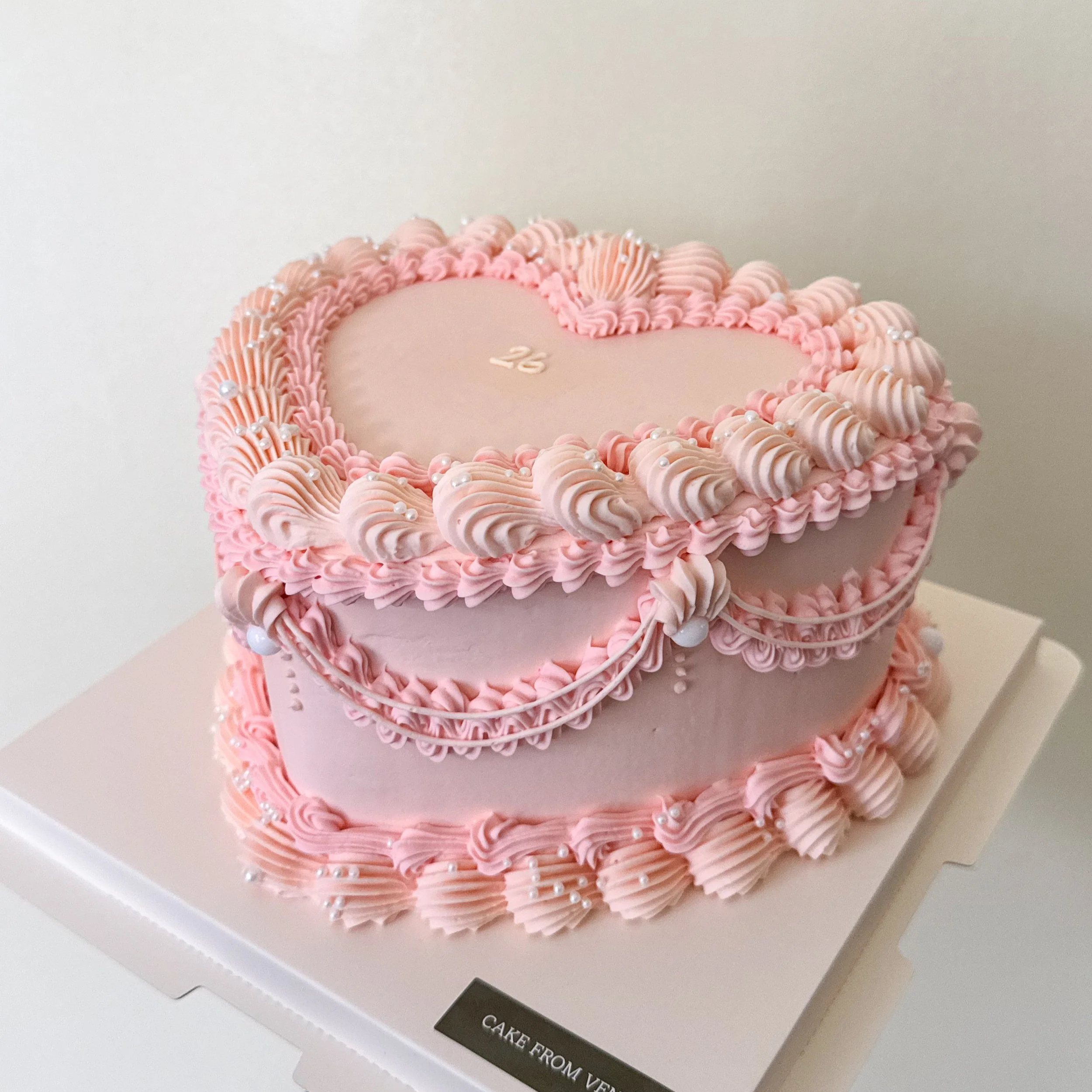 Heart Romantic Vintage Cake