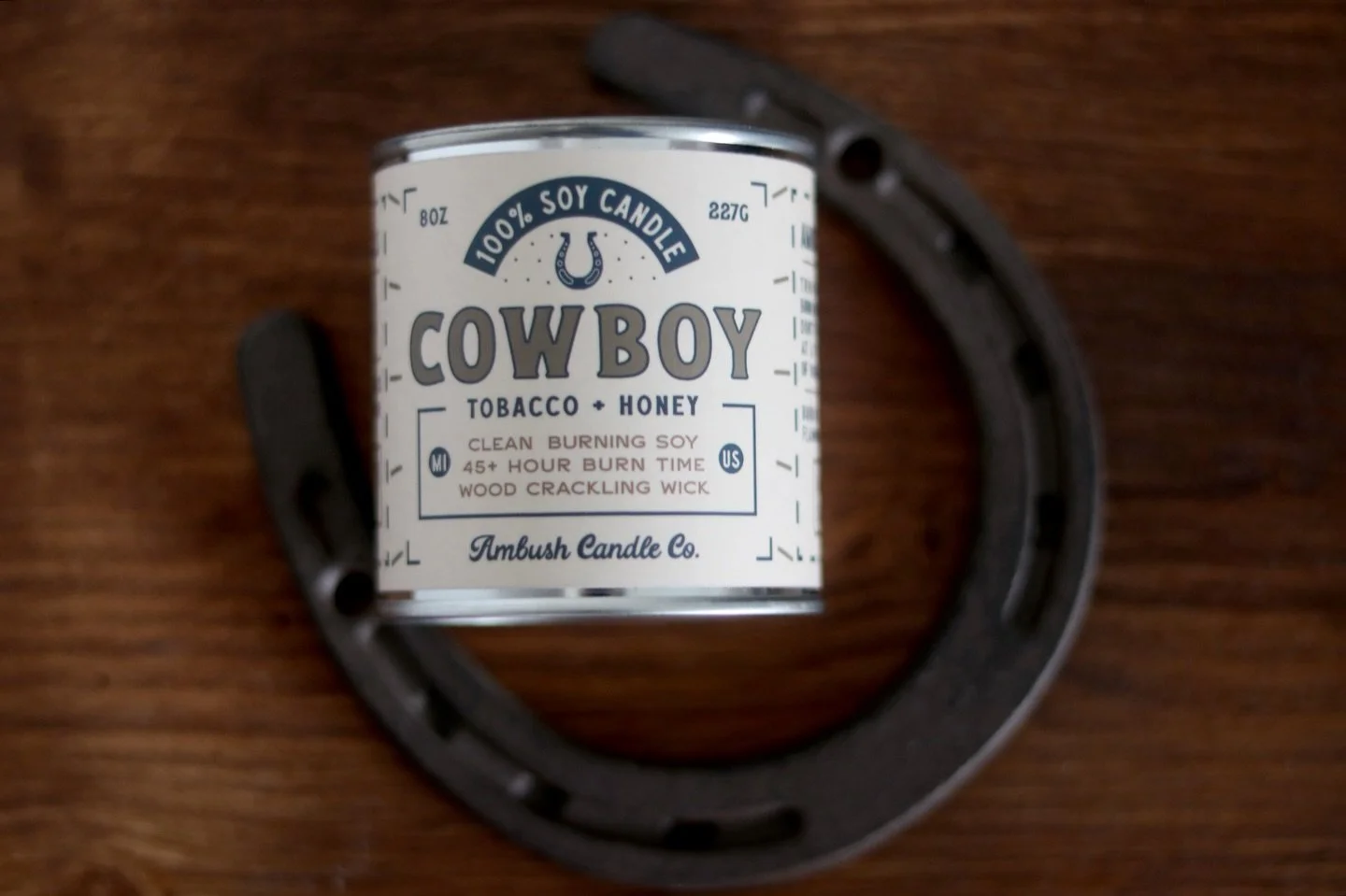 COWBOY &mdash; Tobacco and Honey 

All the way from the USA, Beautiful soy wax candles from @ambushcandleco 

#western #cowboy #westernstyle #westernhomedecor #candles
