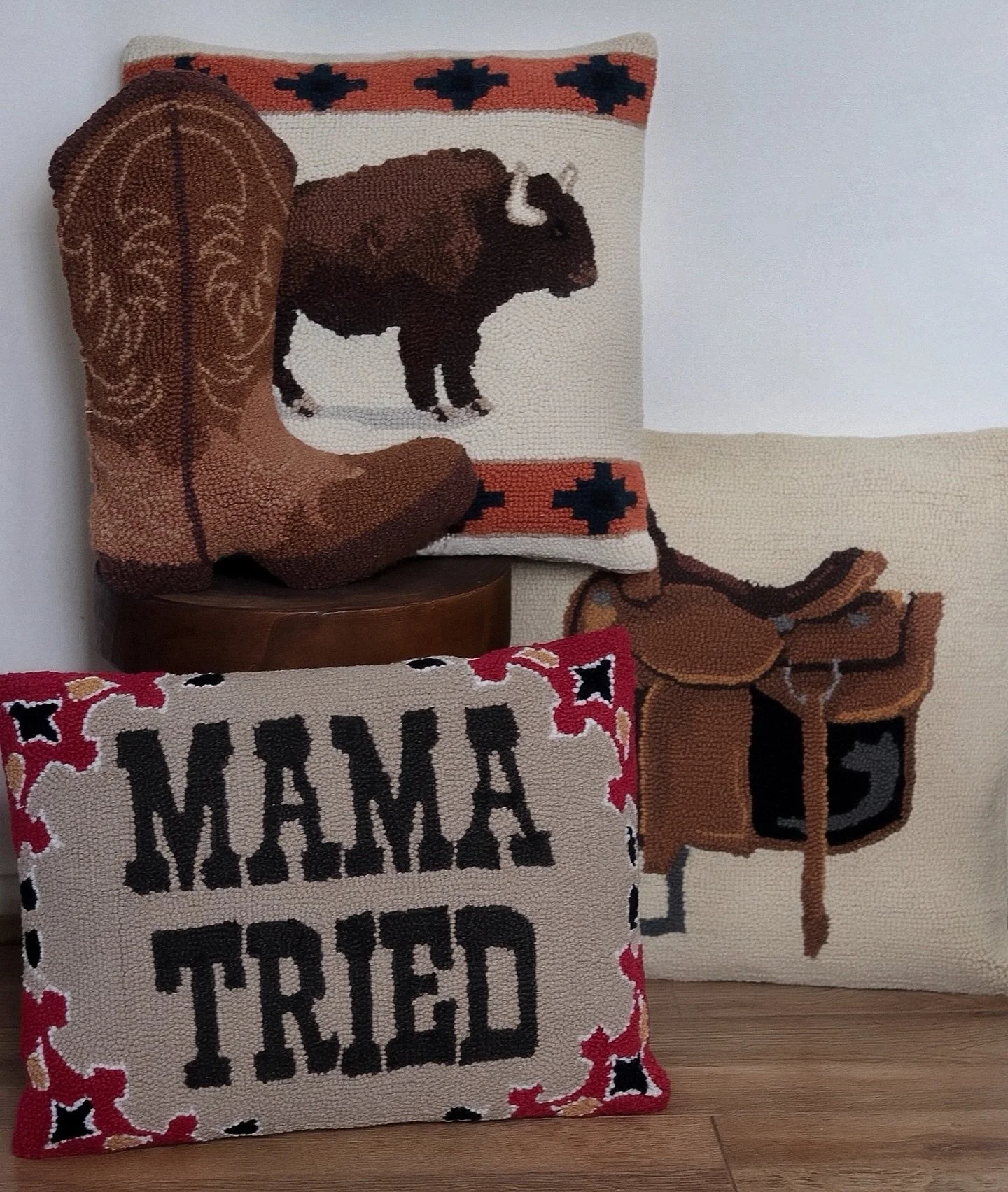 The Perfect Western Edition To Any Home ✸

Our Favourite Wool Hooked Cushions Have Arrived All The Way From The USA 🇺🇸 

Limited Stock Available

#western #westernstyle #homedecor #cowboy #cowboystyle