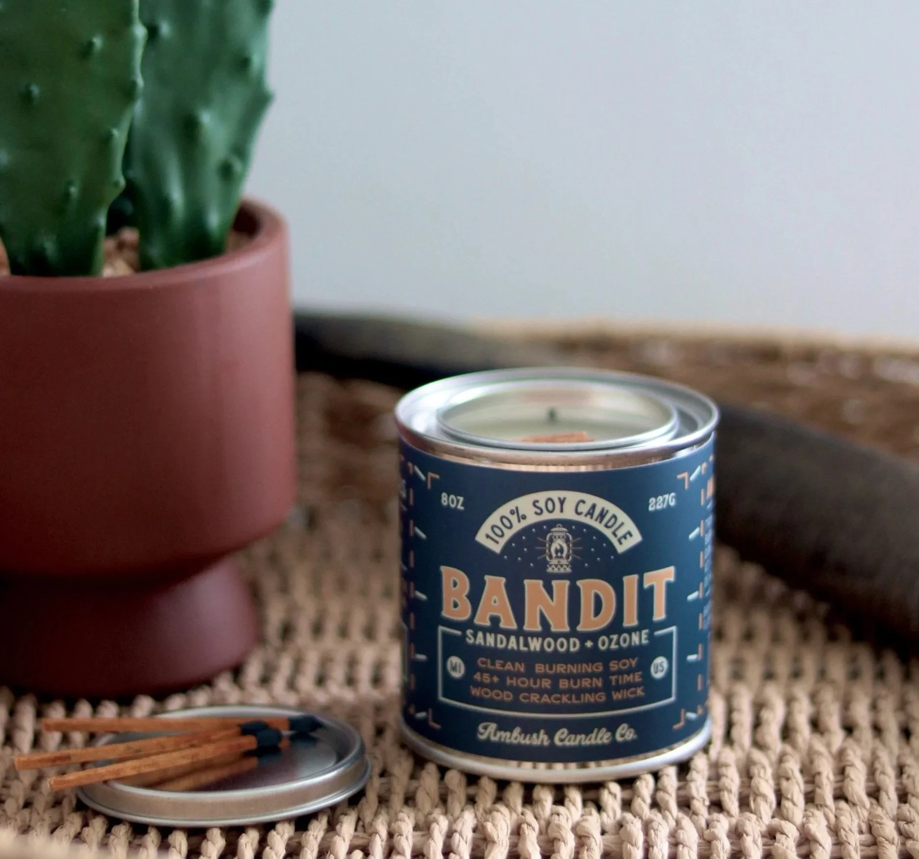 Bandit | Sandalwood + Ozone 8oz Soy Candle