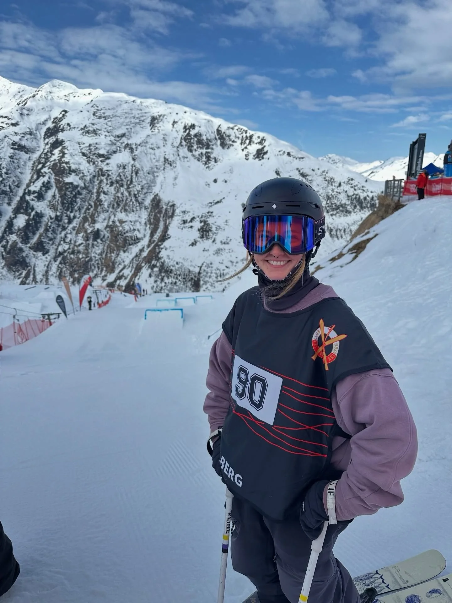 GO ASH! 🥇 💥 

Park &amp; Pipe Squad athlete Ash Clayton stormed into first place this weekend at a FIS freeski slopestyle competition in St. Anton am Albert, Austria 🔥

They also claimed third in big air at a Europa cup event the day before! 🤩

H