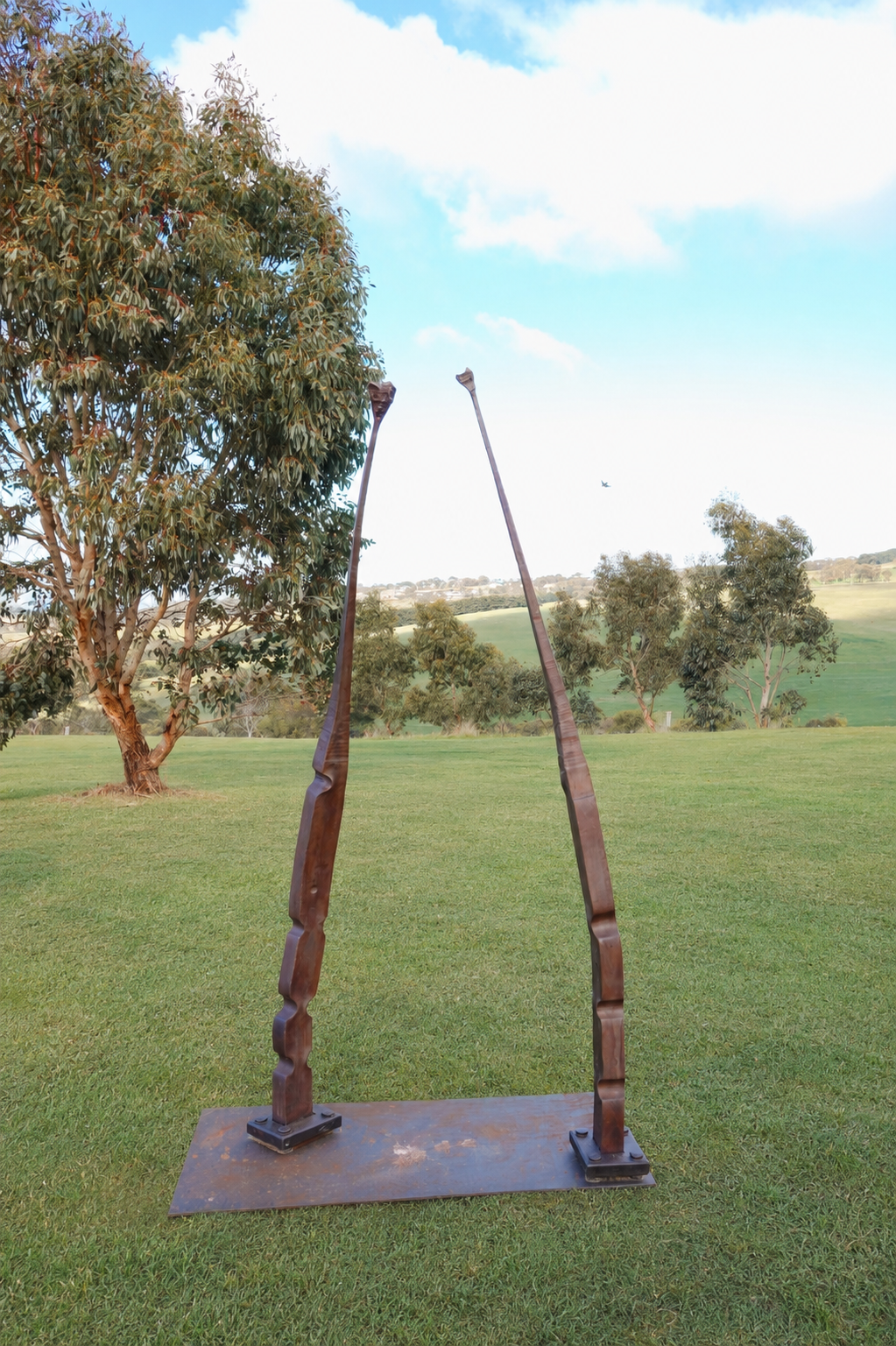 'Between us' – Sculpture by Simply Forged