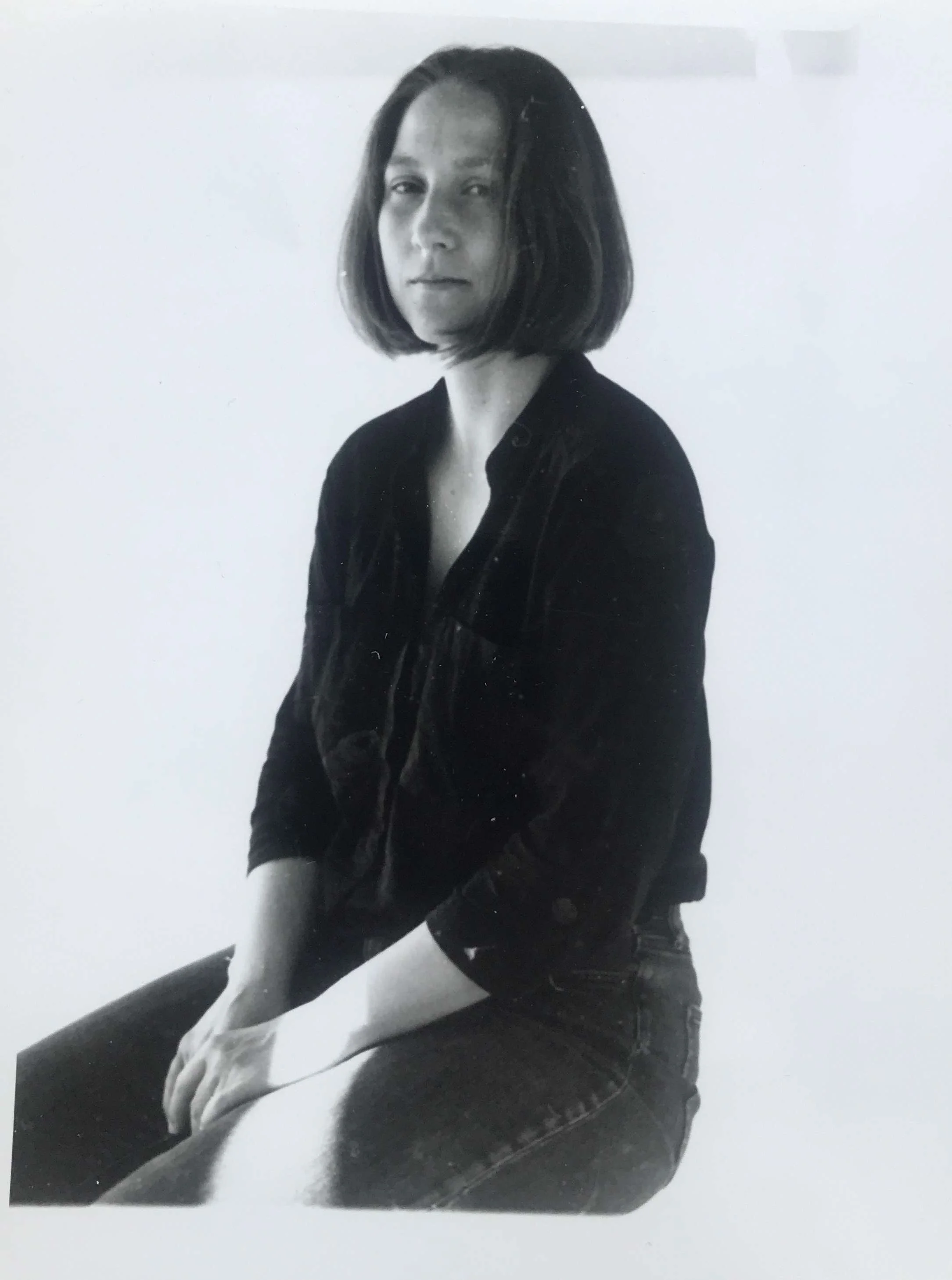 Sophie Bauer explores sound as
a medium, material and concept
for critical reflection. She works
across installations, performances,
archives and publications
researching how sound can be
established as source of documenting histories,
power relation