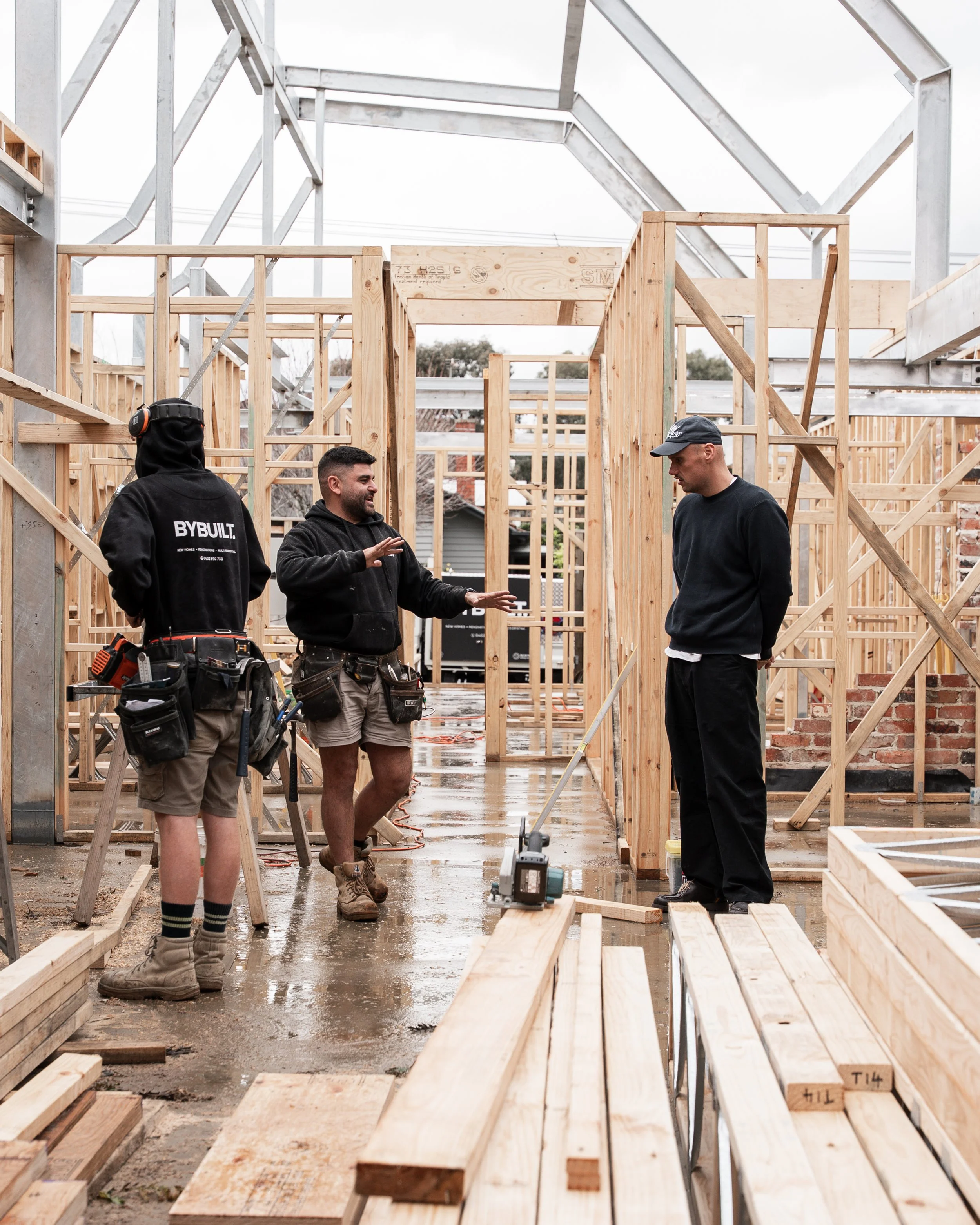 HAWTHORN WK 16-08.jpg