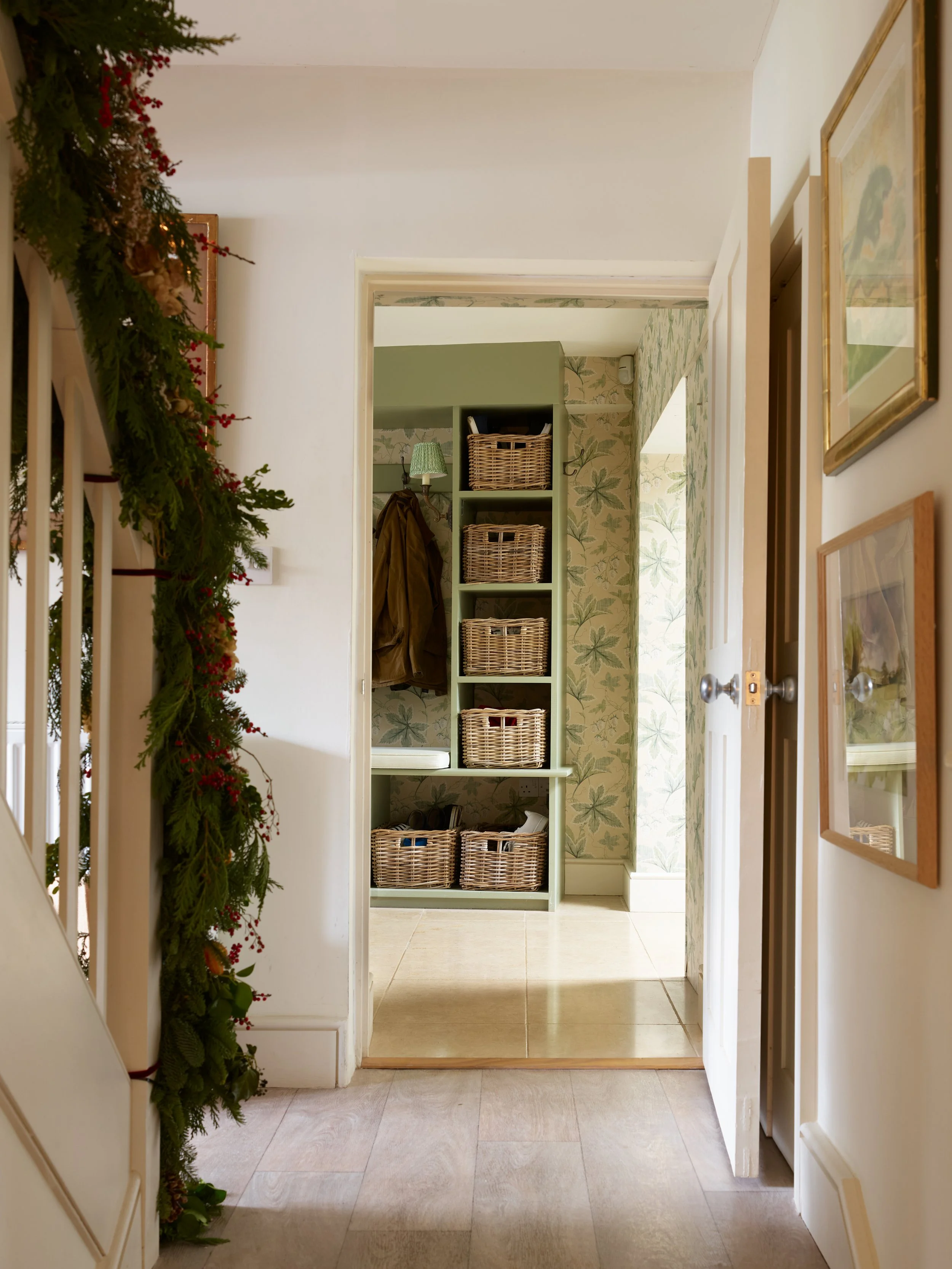 Jane Churchill Xmas108694v1a.jpg