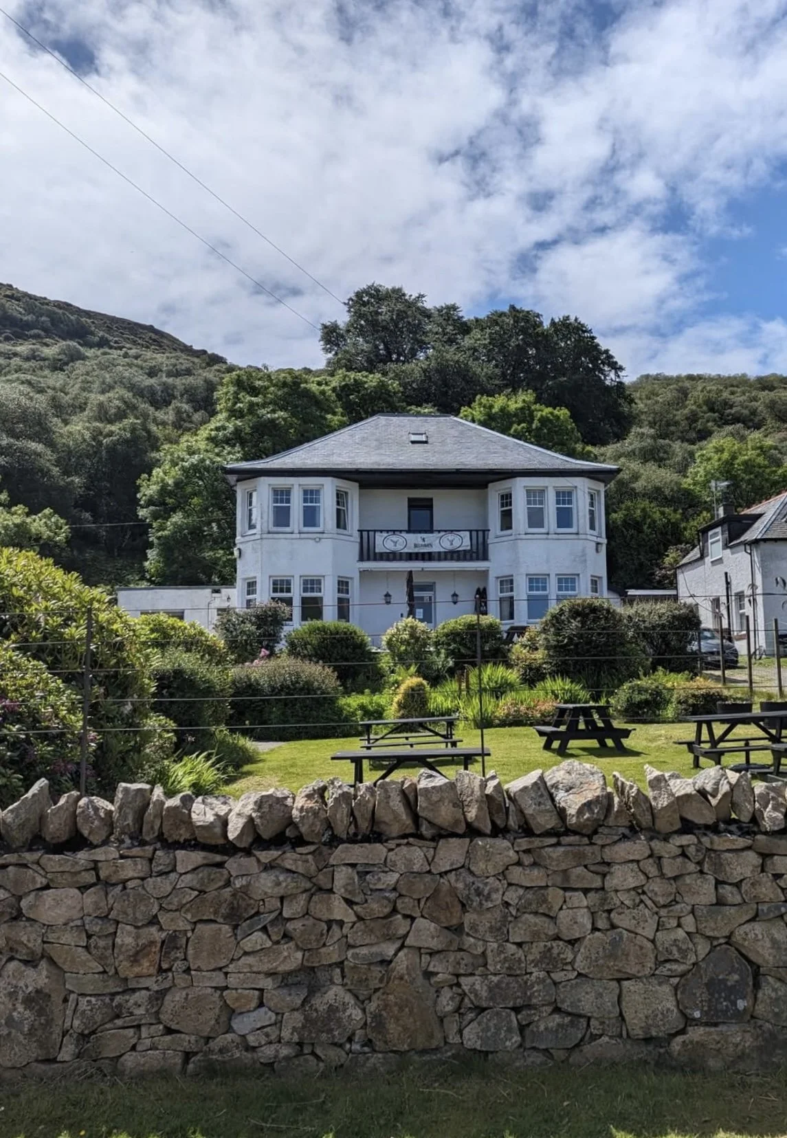 Lochranza Country Inn