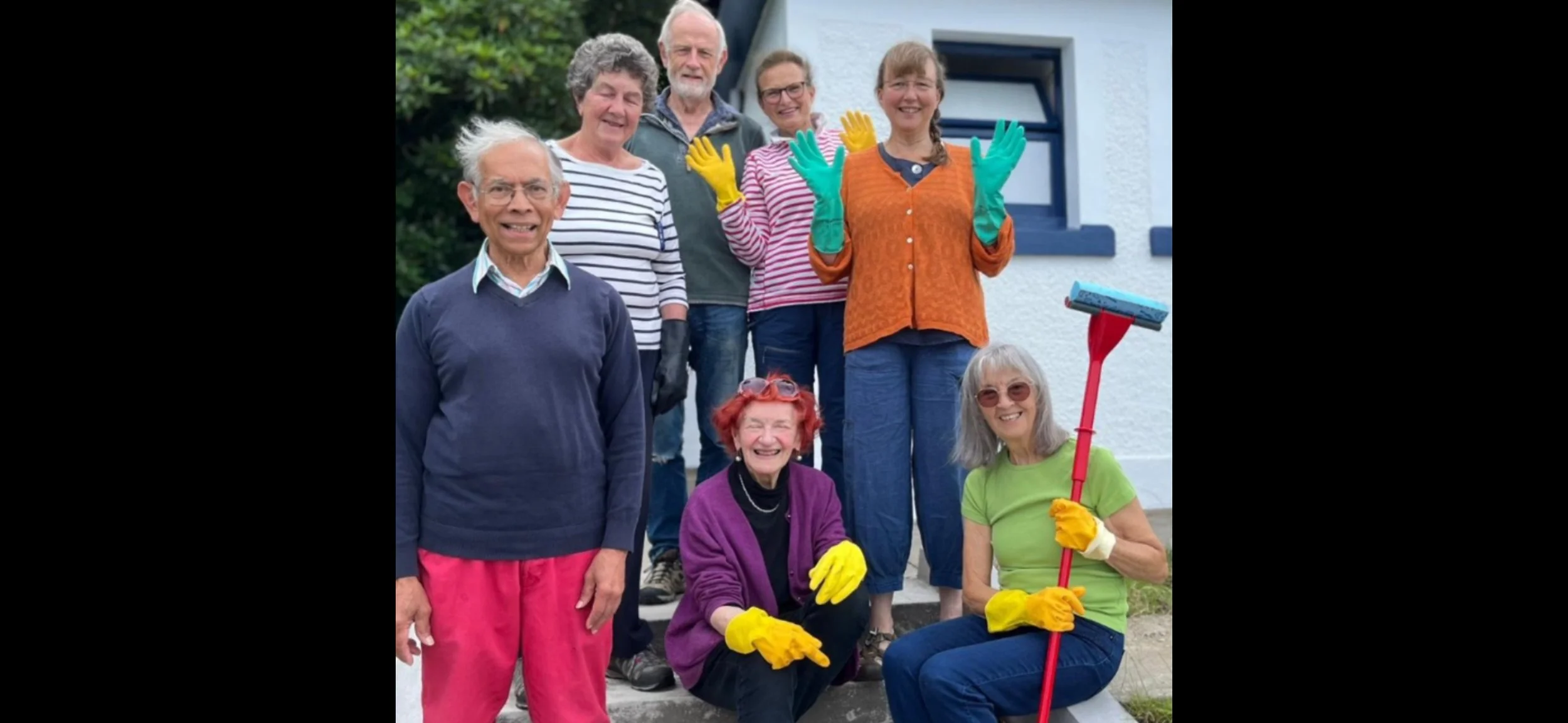 Members of the Lochranza Loos Team