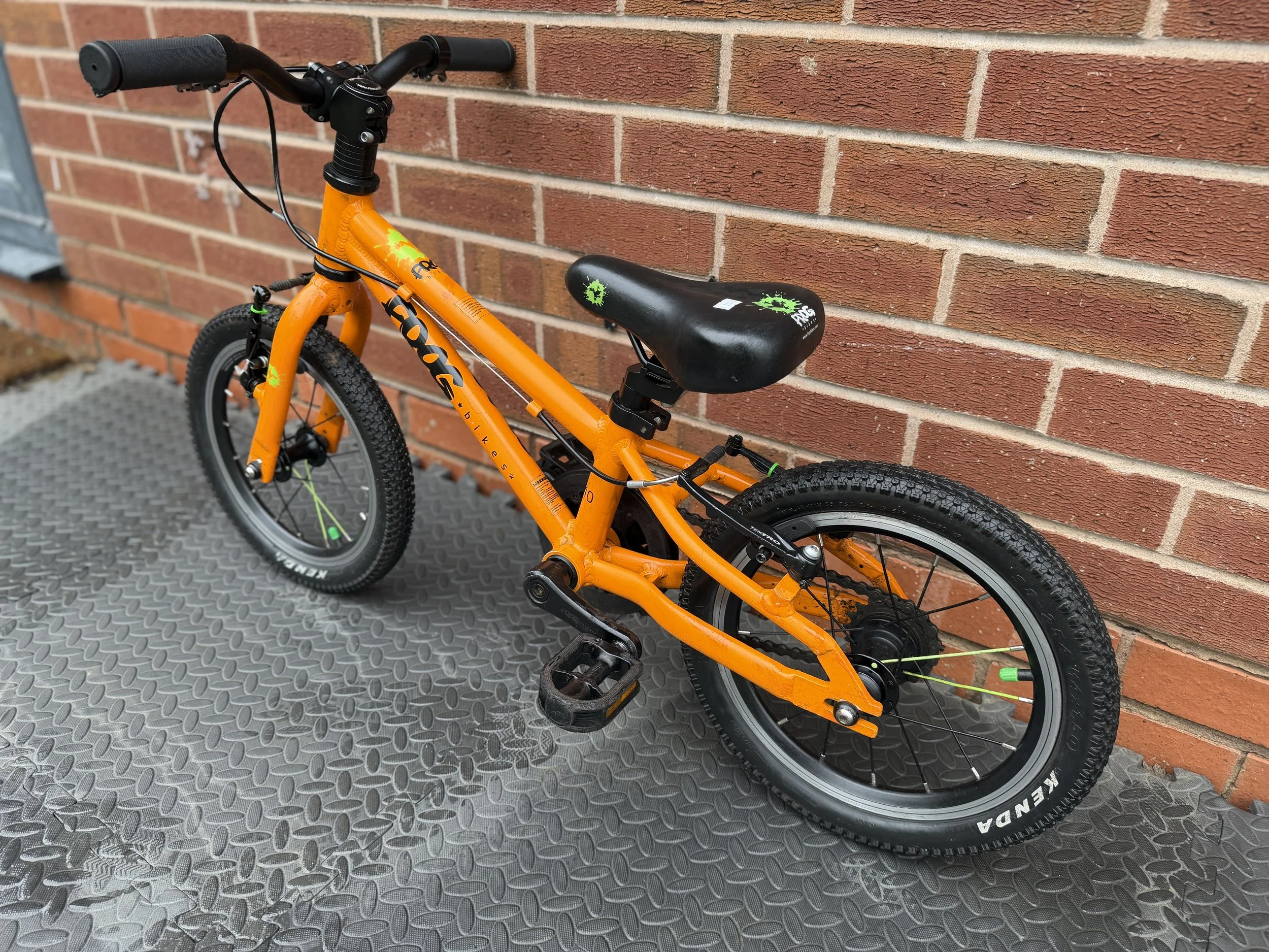 Orange Frog Bike 40 3.jpg