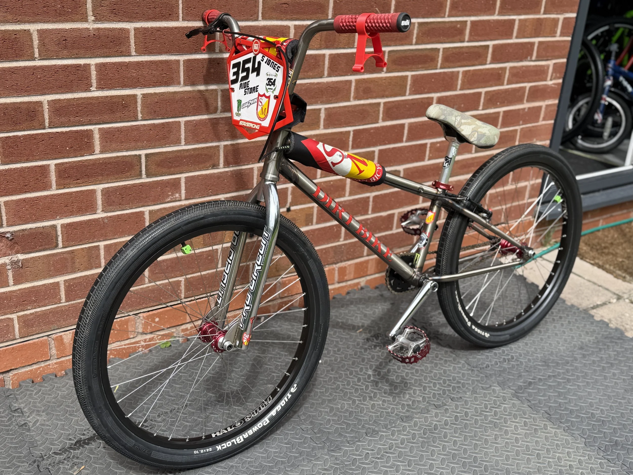 Bicycle work stand 6 .jpg