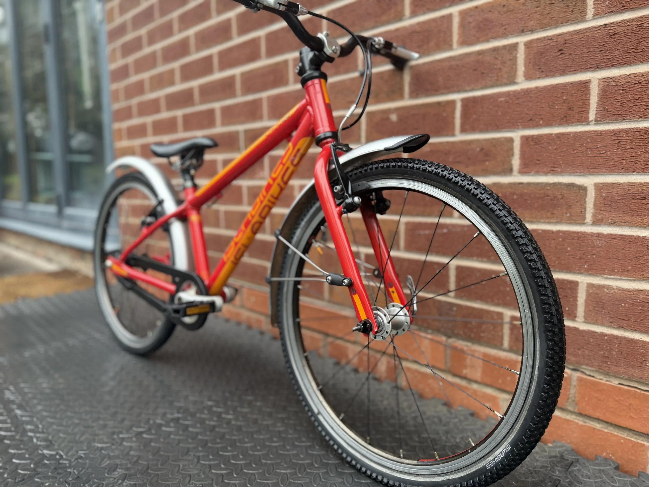 Refurbished Isla Cnoc 20 red 9 .jpg