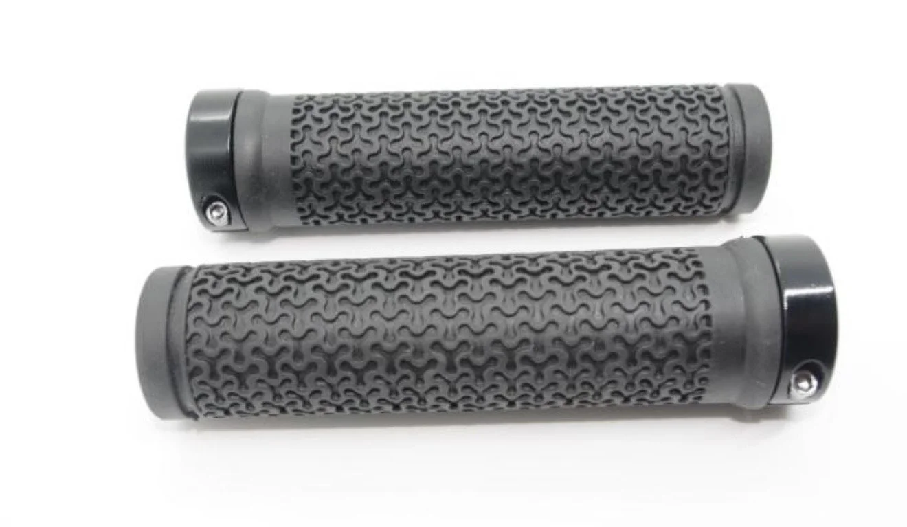 Frog Bike Grips Black .jpg