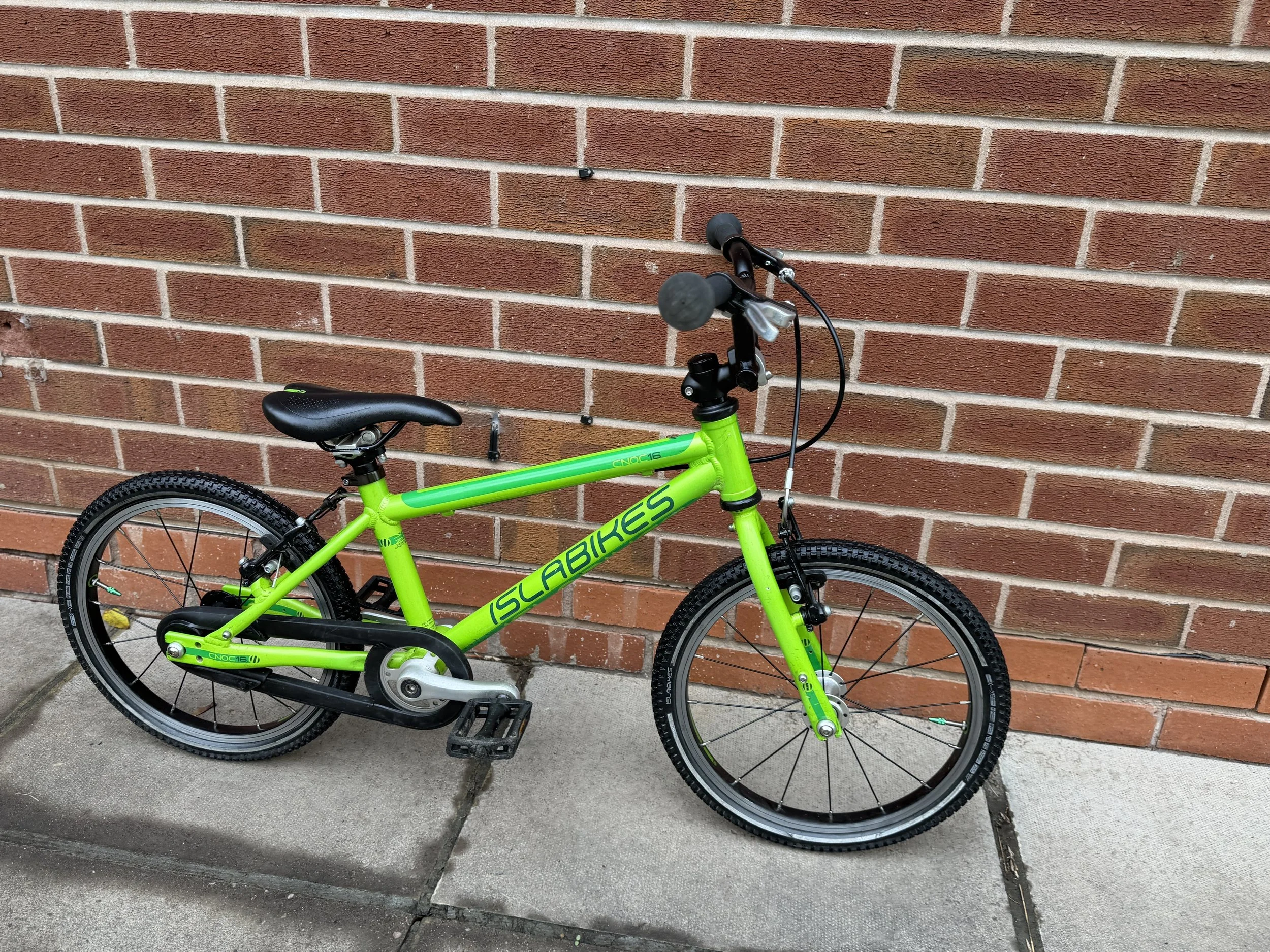 Isla Bike Shop 8 .jpg