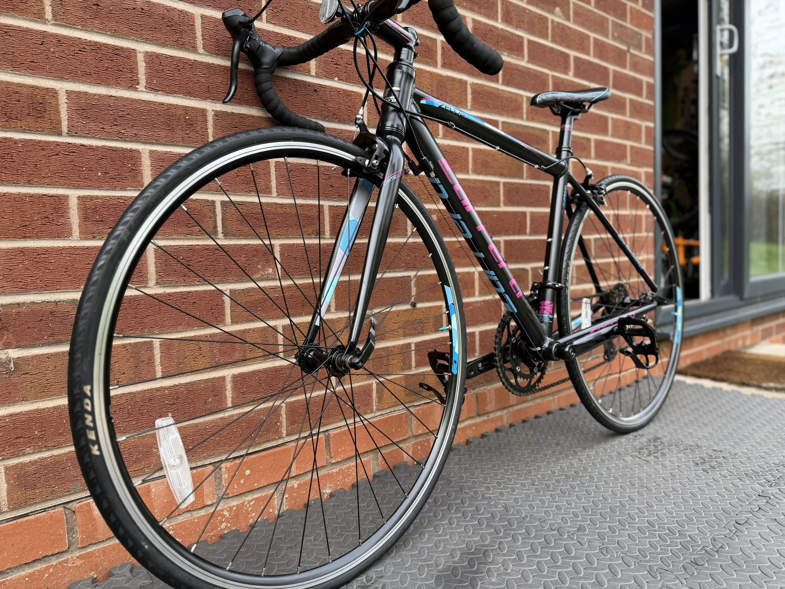 Refurbished Carrera Zelos XS road bike 5.jpg