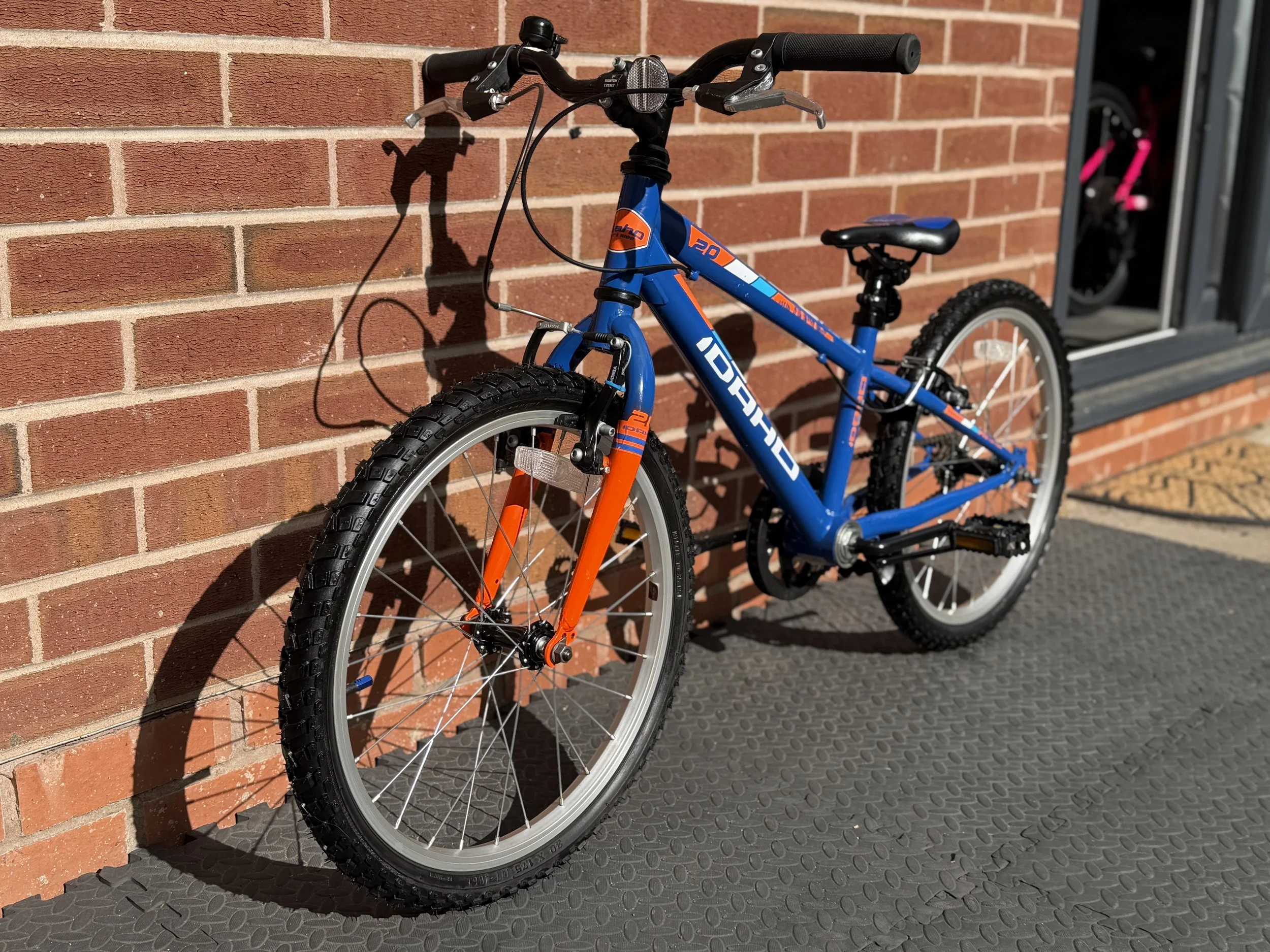 Three54 ride store 5 .jpg