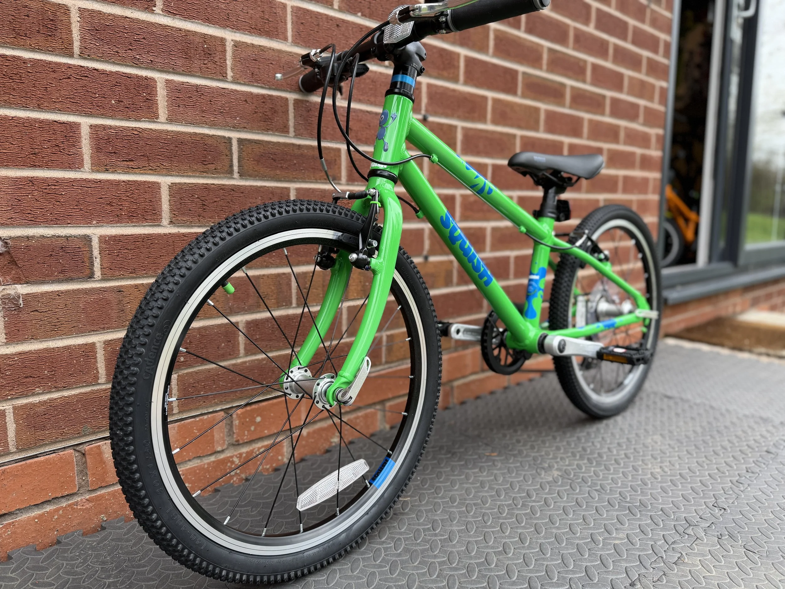 New Squish bike 20” 5 .jpg