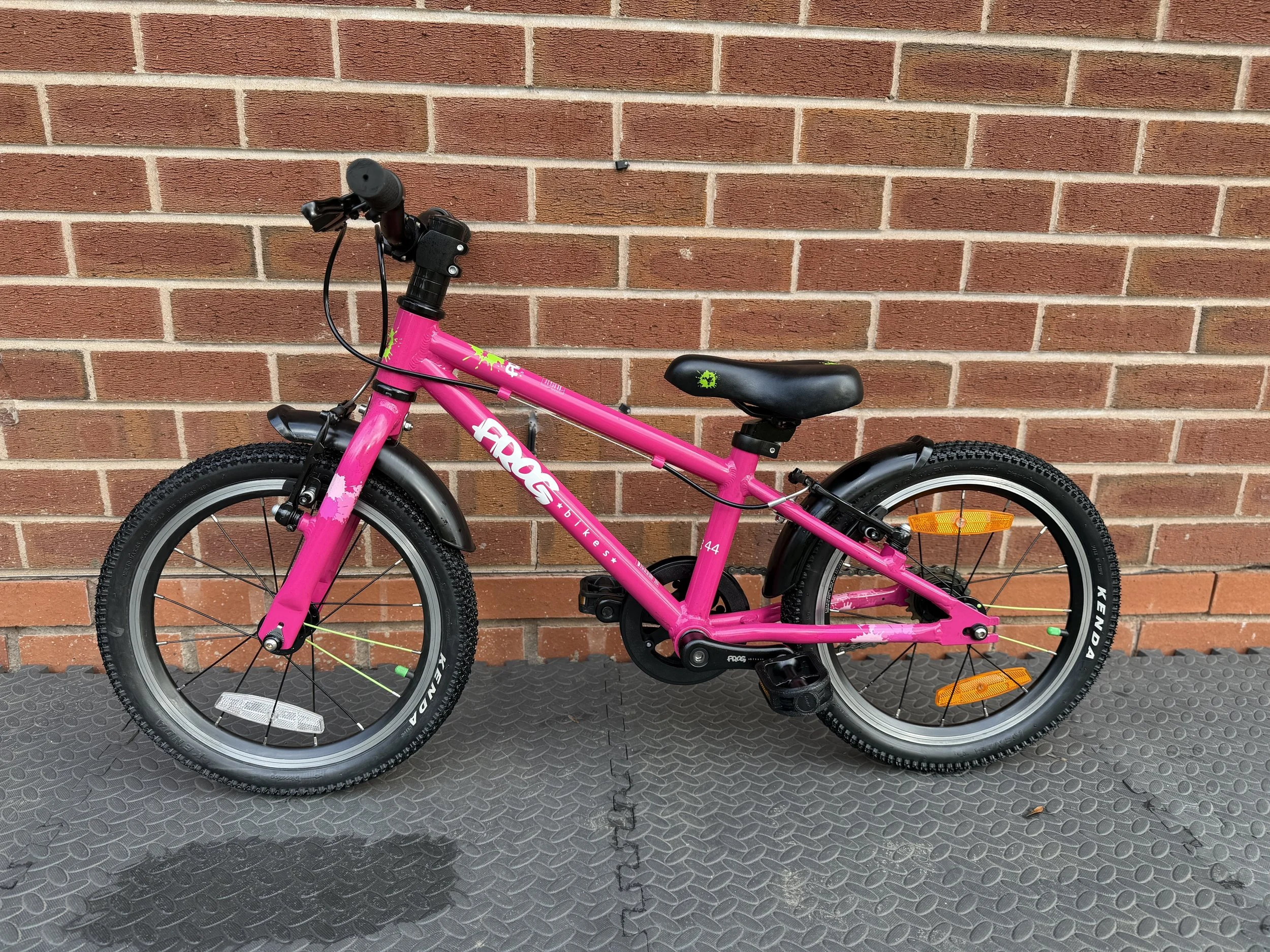 Pink Frog Bike 44 1 .jpg
