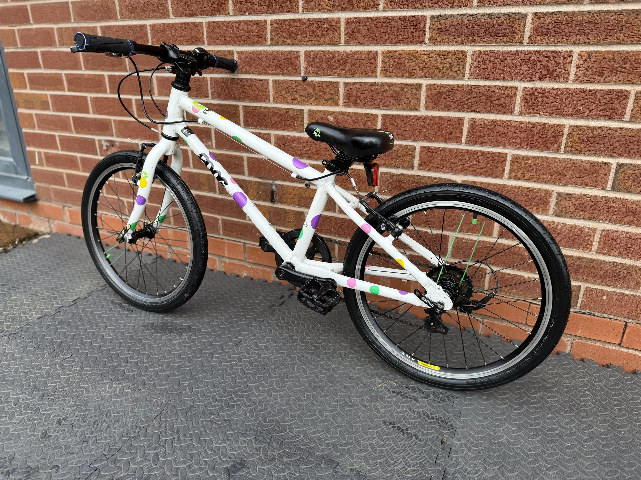 Refurbished Frog Bike Spotty 55 8 .jpg