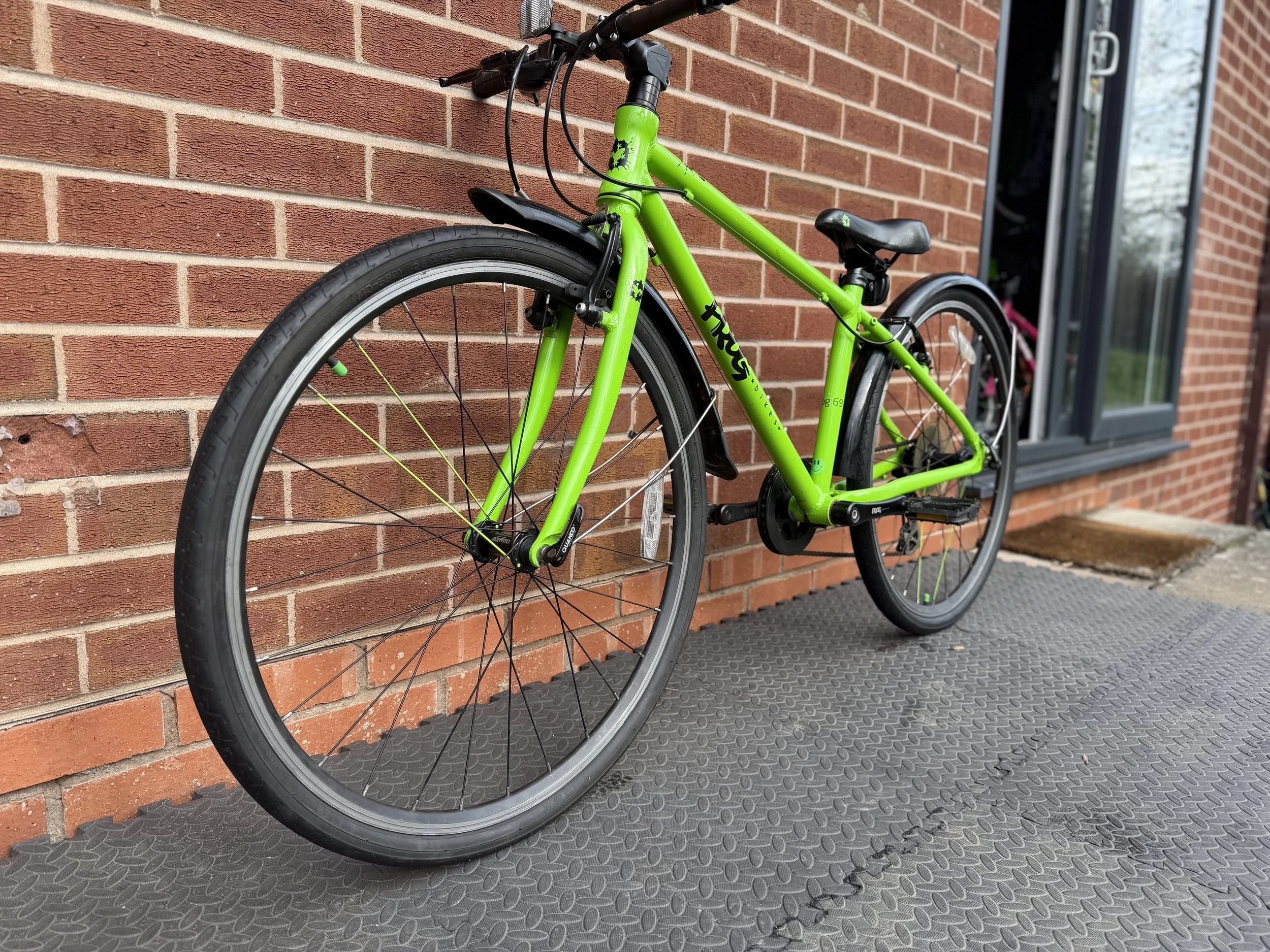 Frog Bike 69 Green 5 .jpg