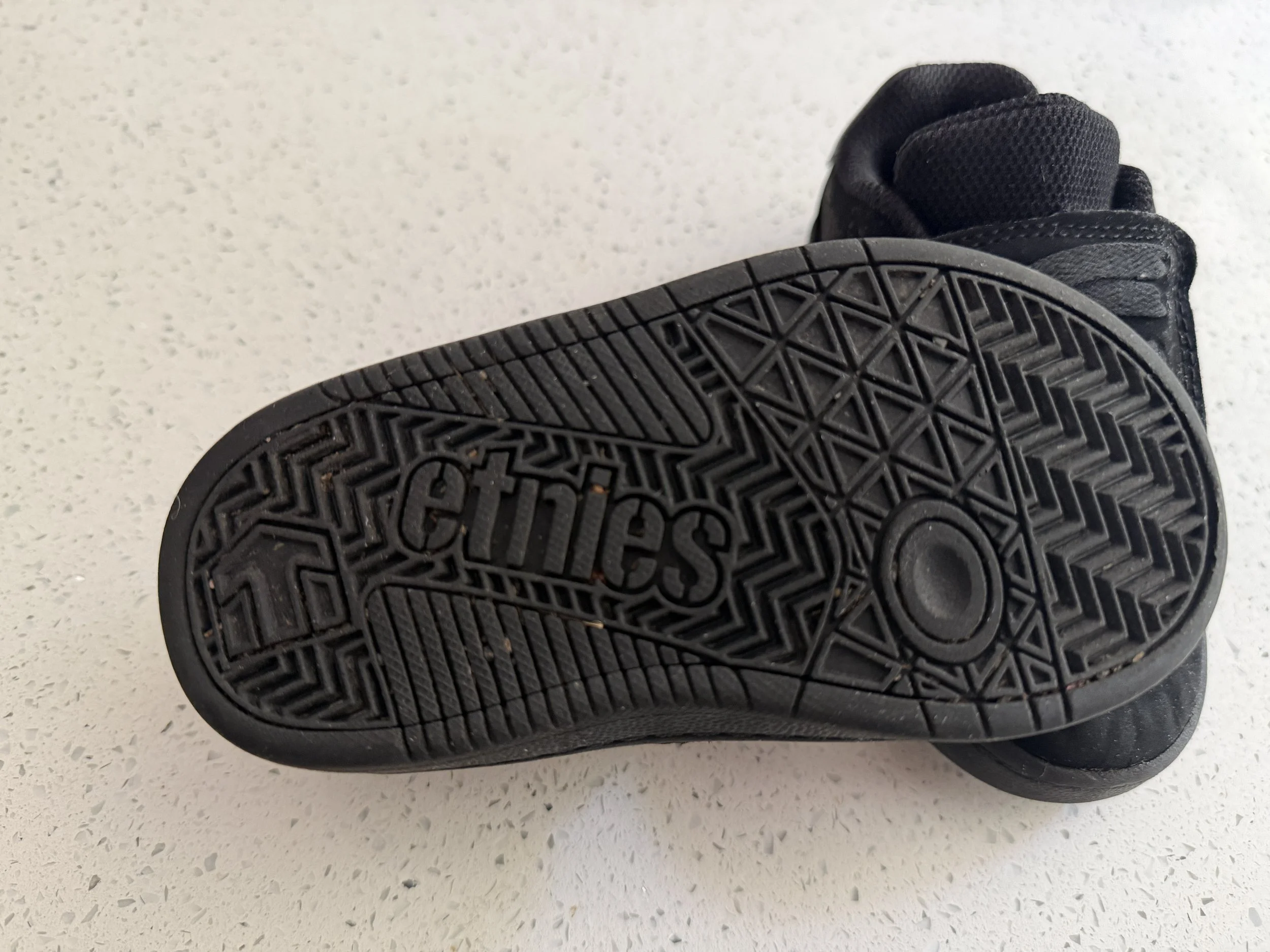 Etnies toddler skate shoe 2  2.JPG