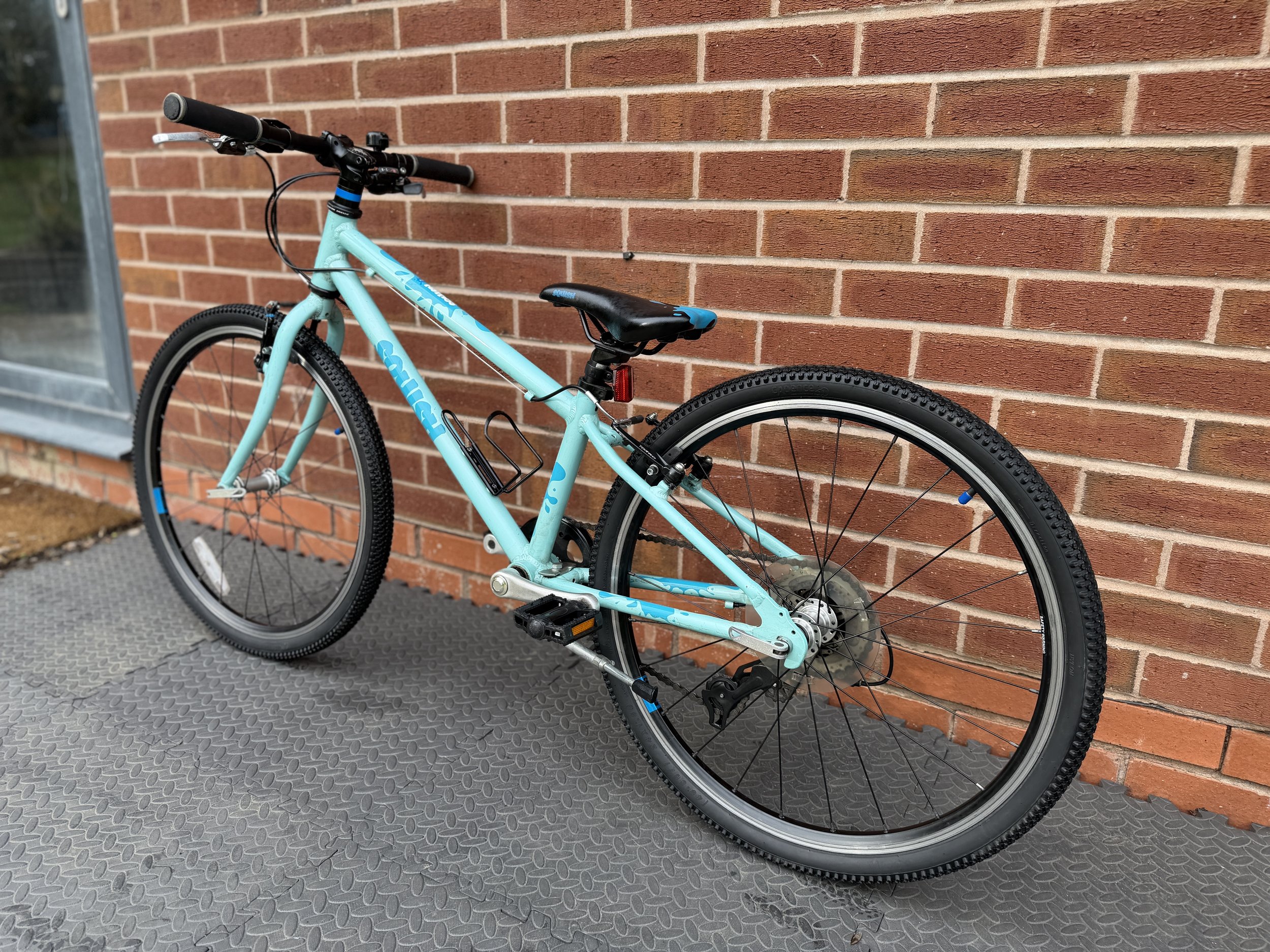 Refurbished Squish Bike Blue 24” 3 .jpg
