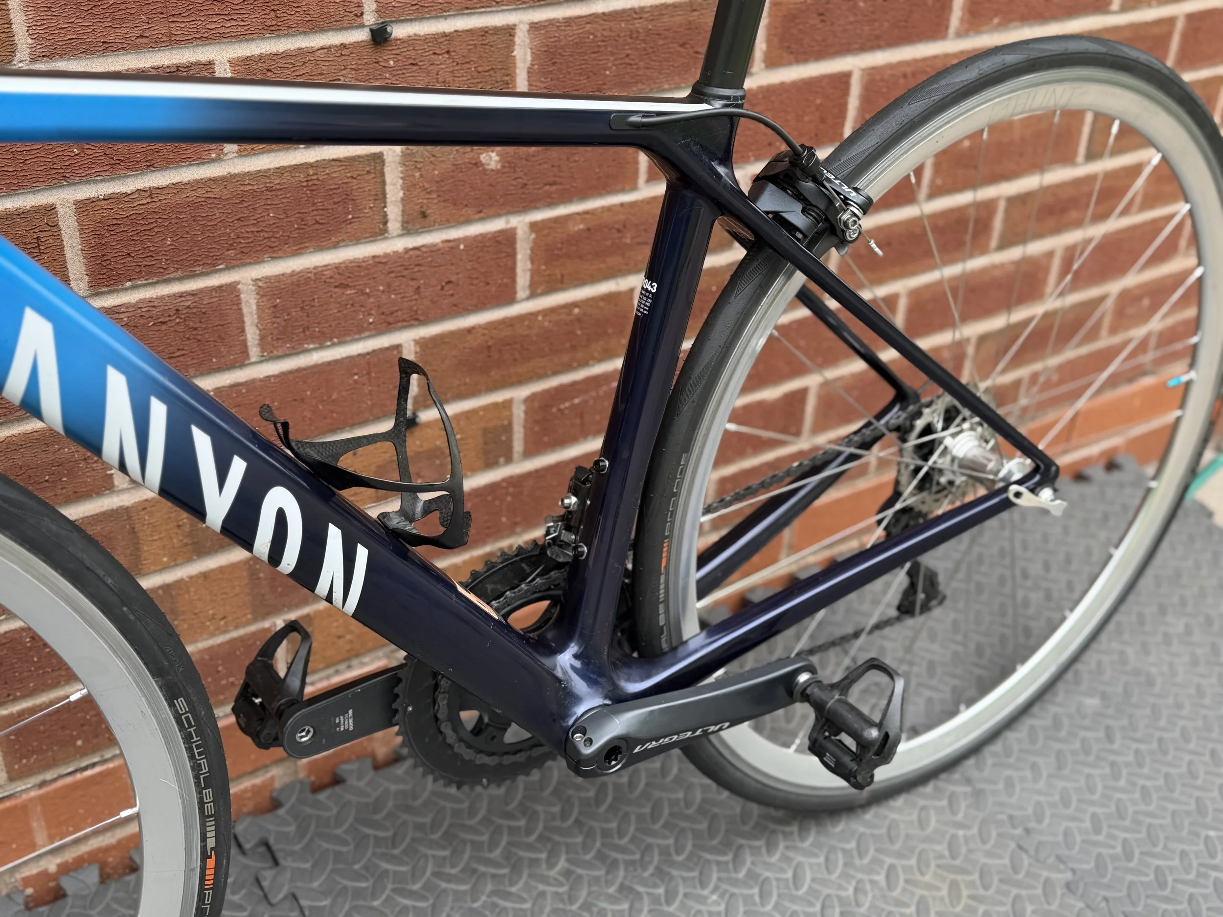 Canyon Carbon Road Bike 7 .jpg