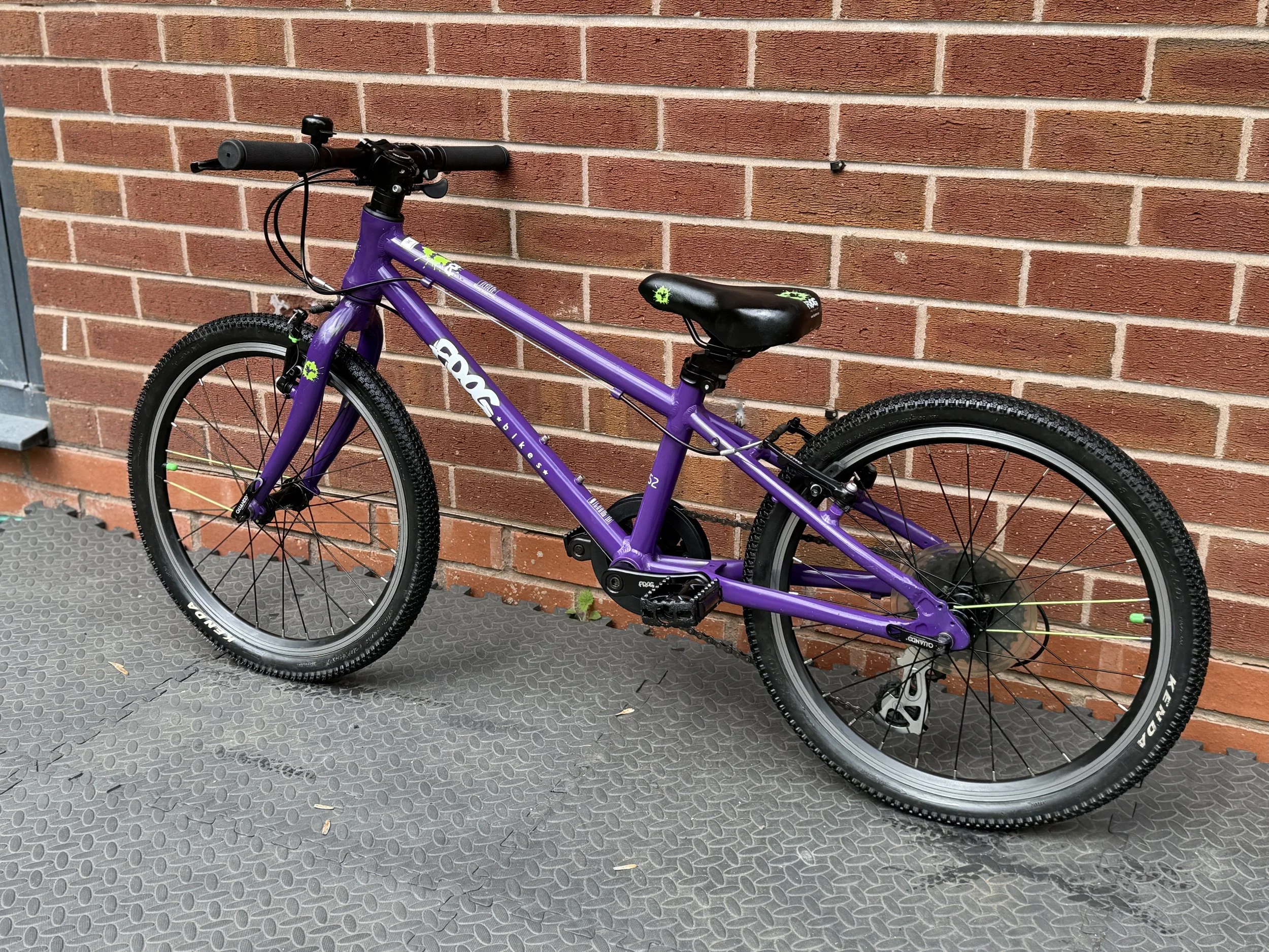 Purple Frog Bikes 52 3 .jpg