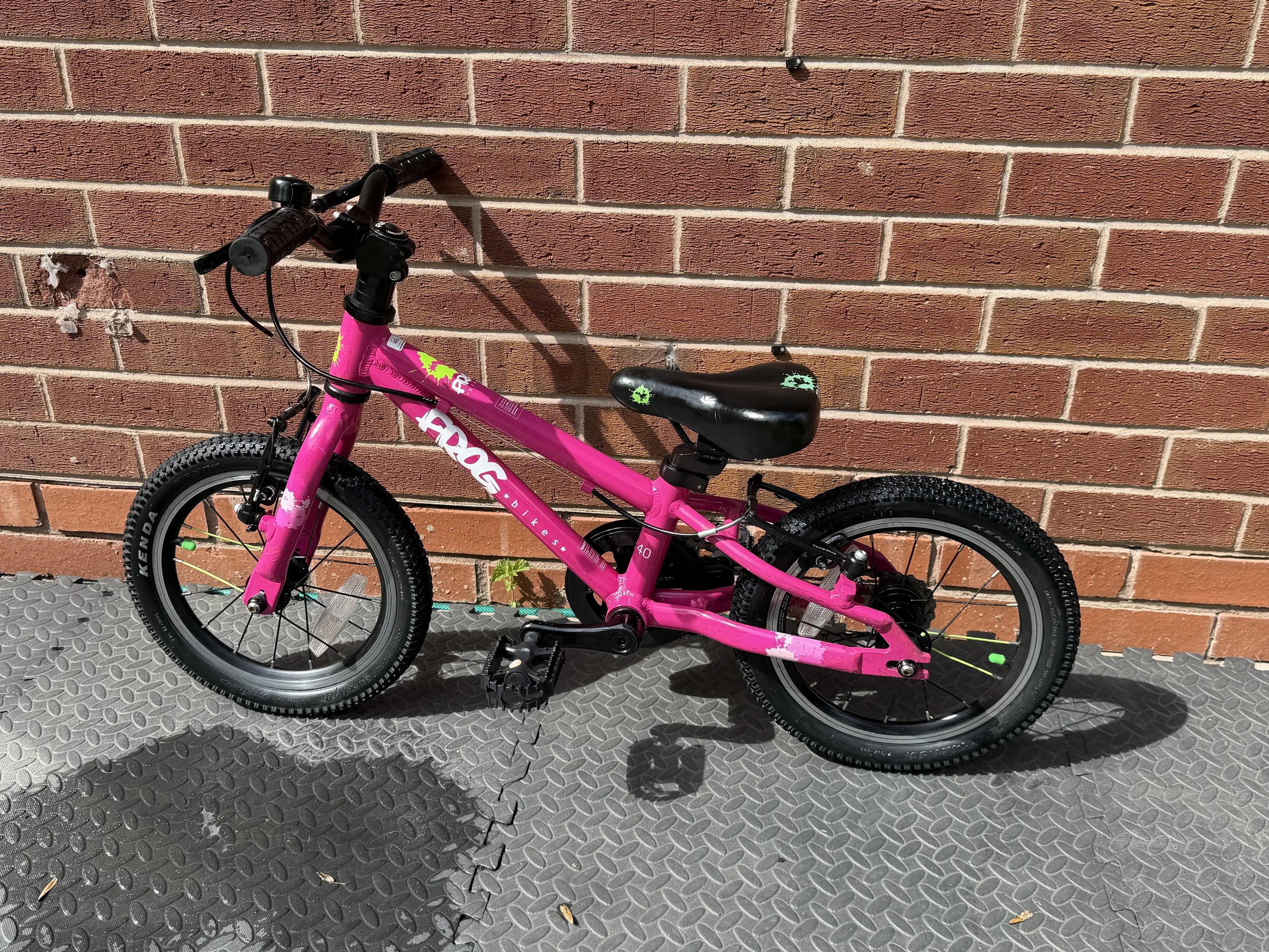 Frog Bike Three54 ride store 3.jpg