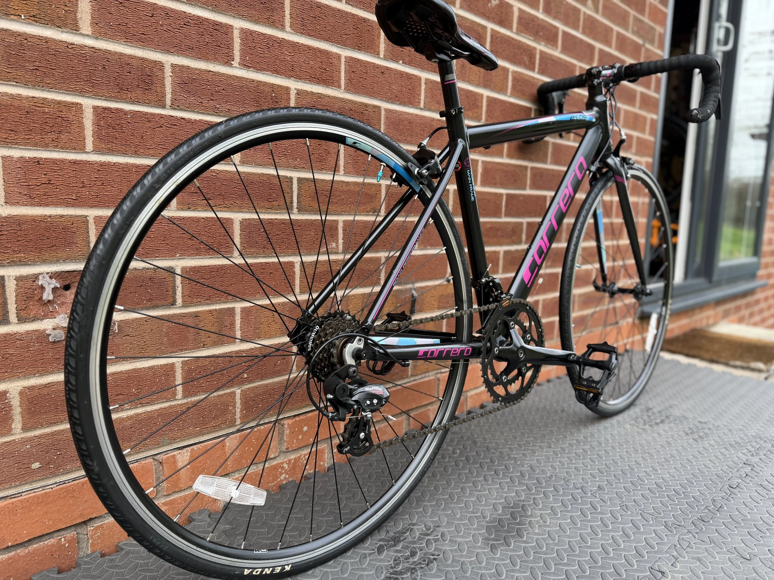 Refurbished Carrera Zelos XS road bike 10.jpg