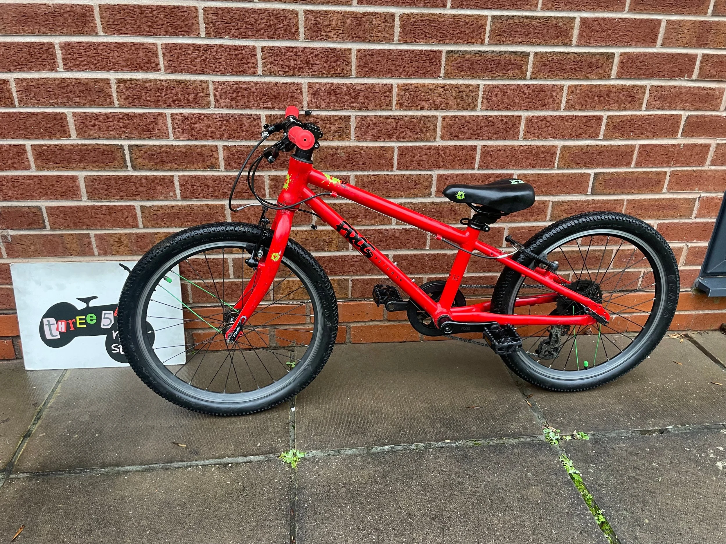 Frog 55 Red Handles 10.jpg