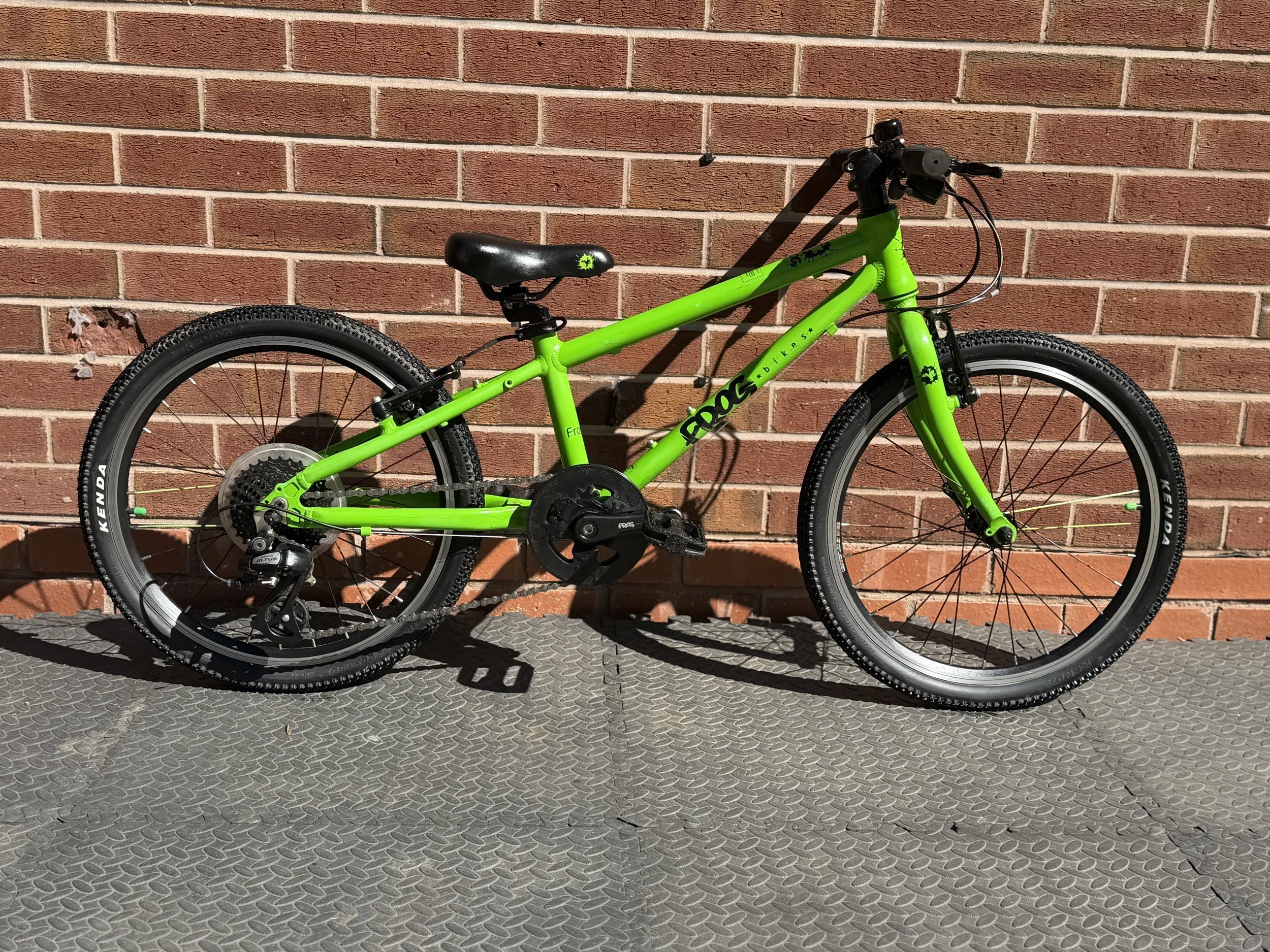 Green Frog 52 Three54 ride store 6.jpg