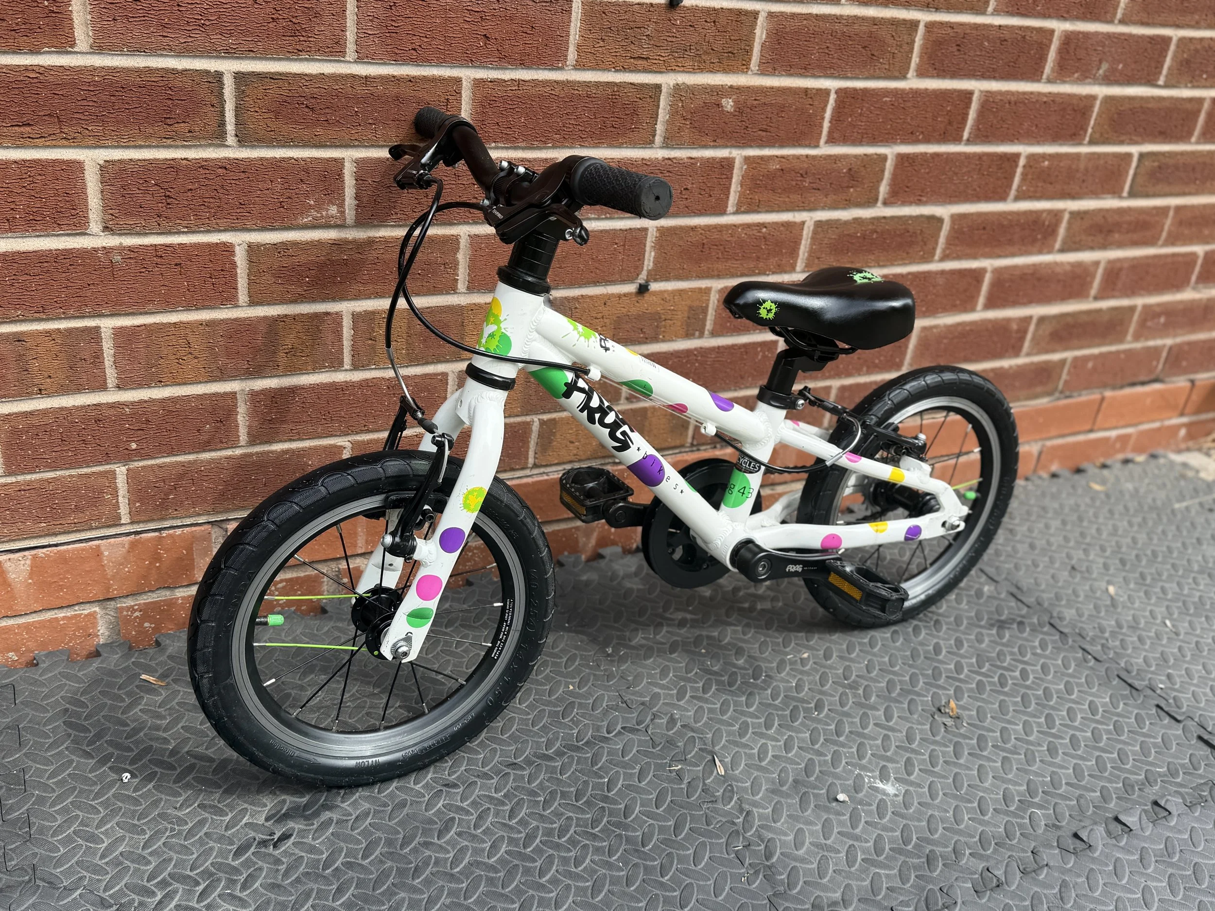 Frog first pedal bike for sale 2.jpg