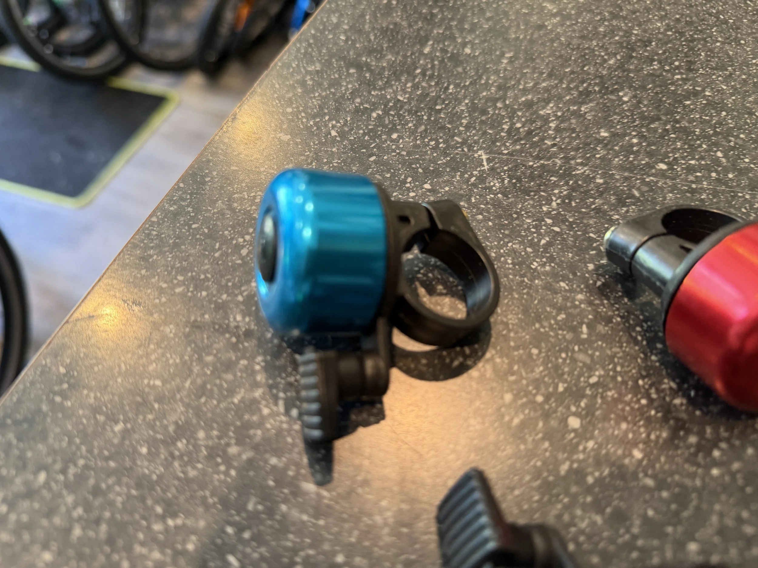 Three54 ride store bicycle bell blue .JPG