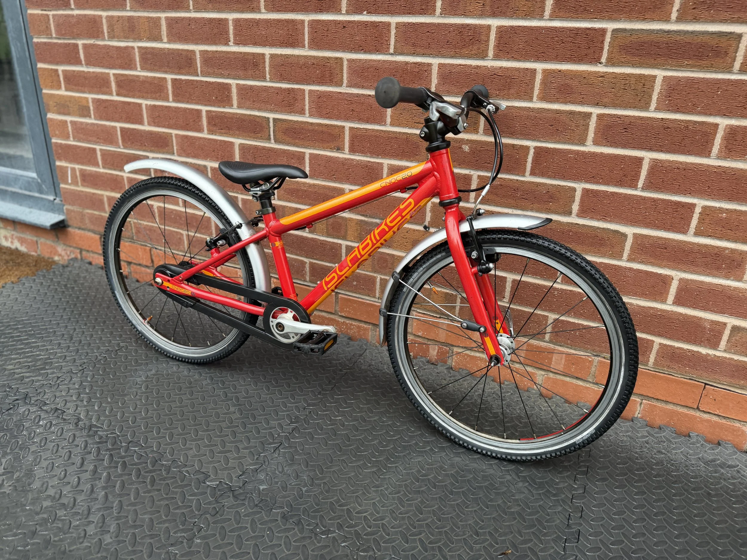 Refurbished Isla Cnoc 20 red 8 .jpg