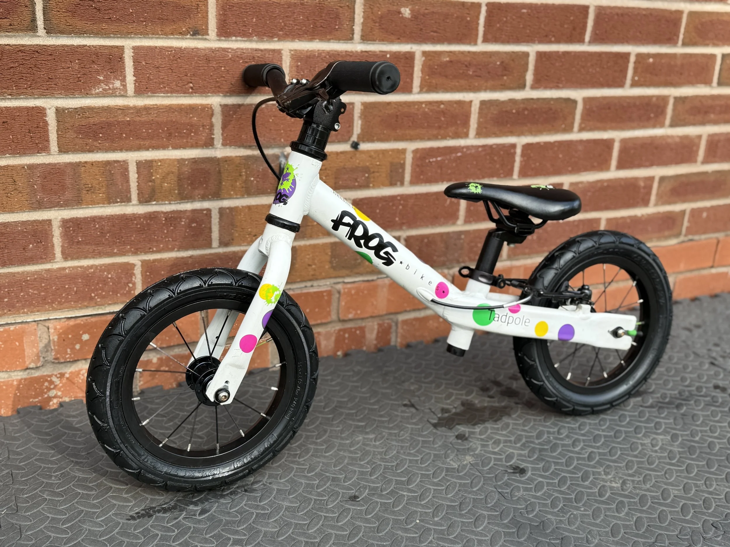 Frog Bikes Three54 ride store 2 .jpg