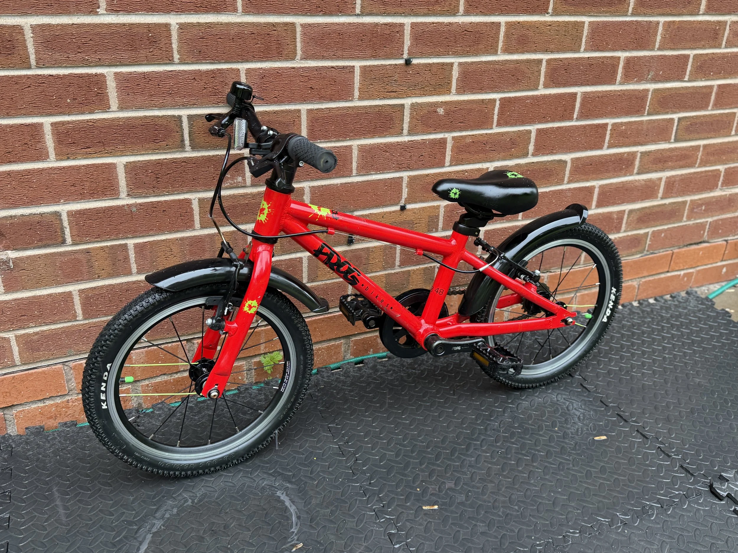 Red Frog Bike 48 2 .jpg