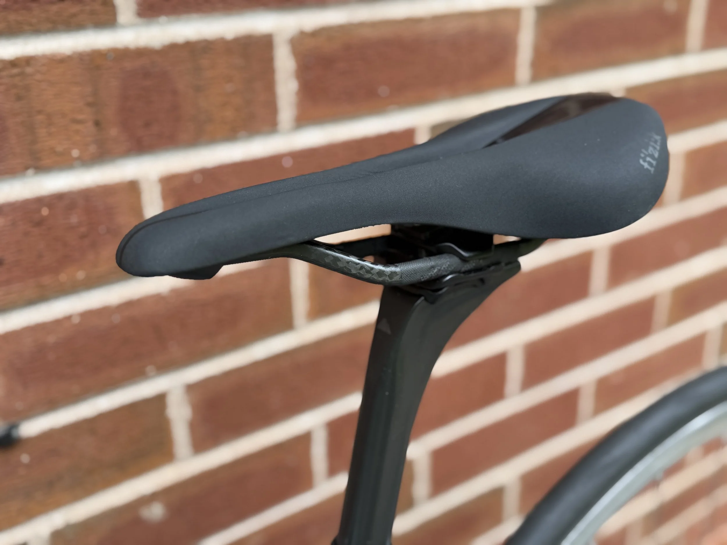 Canyon Carbon Road Bike 10.jpg