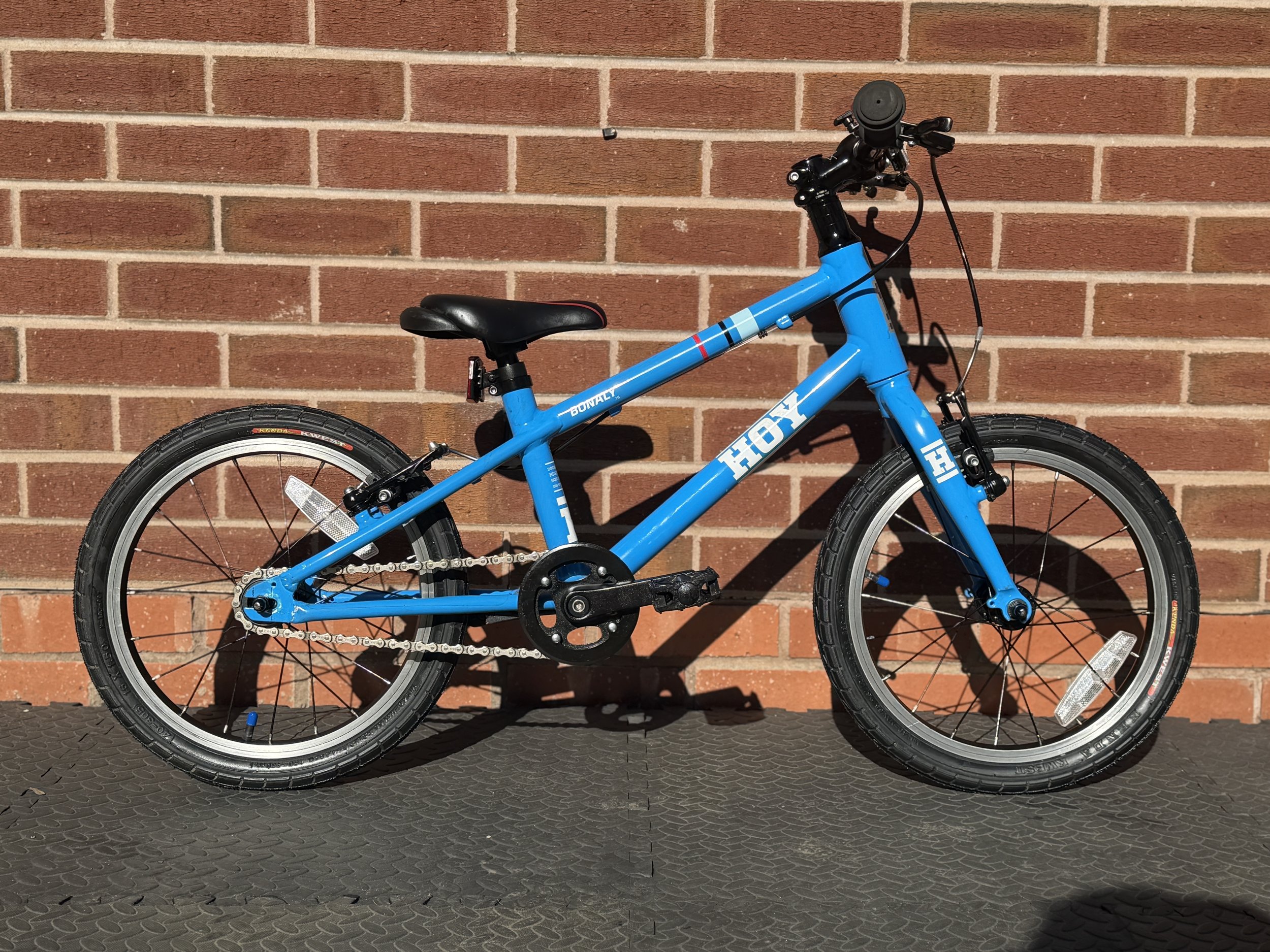 Blue 16” Hoy Bike 6.jpg
