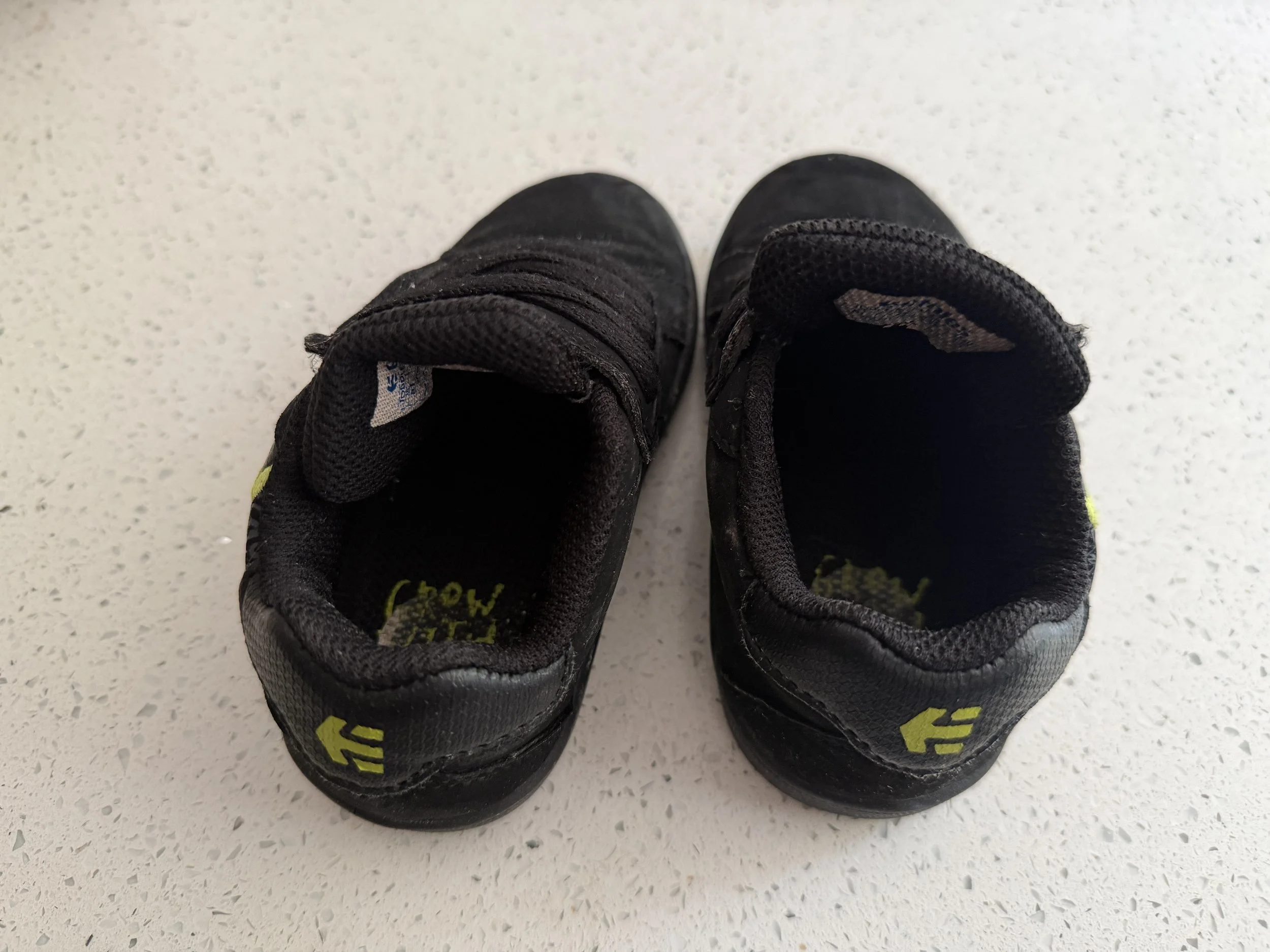Etnies toddler skate shoes 1  2.JPG