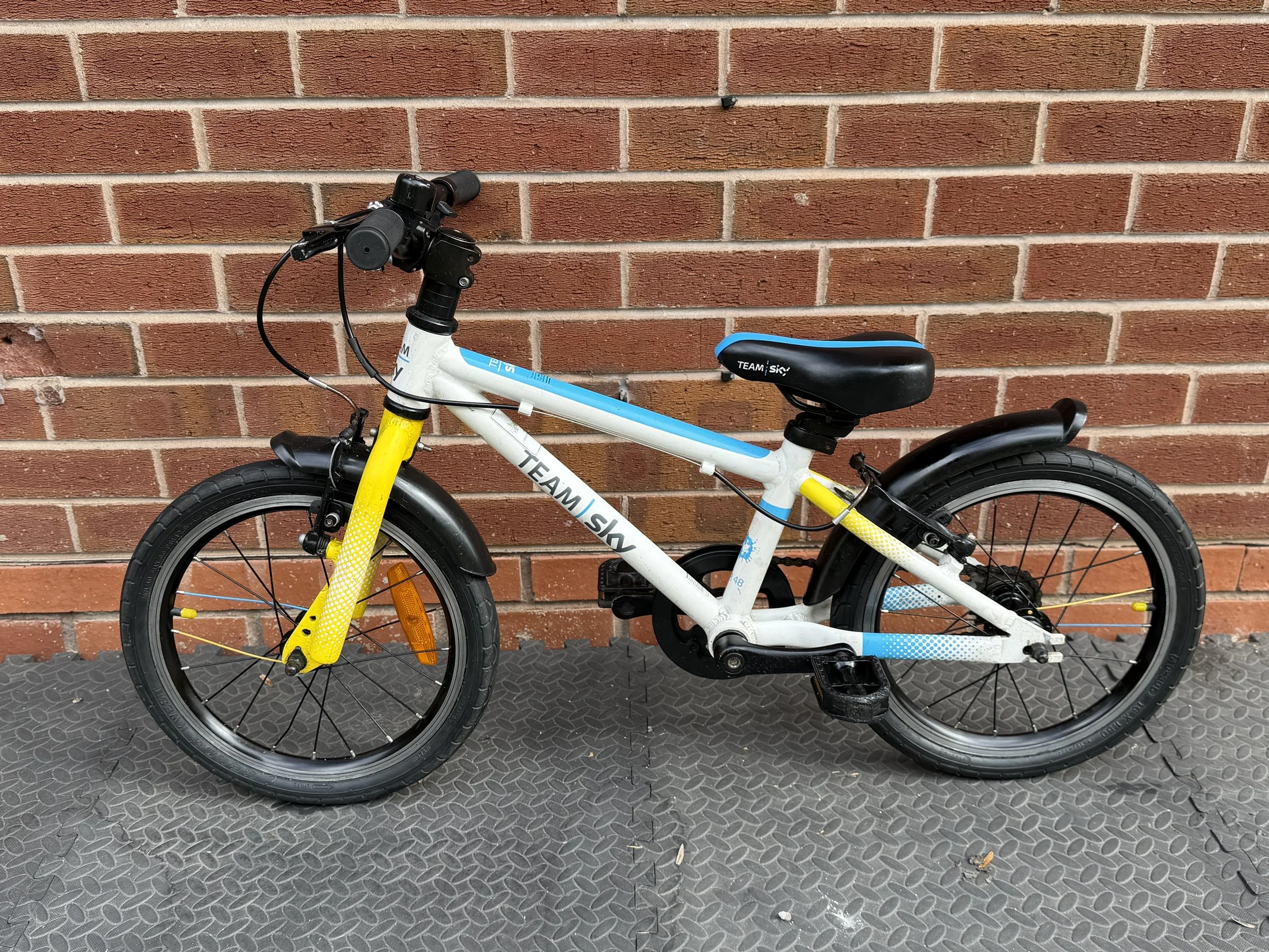 White Frog Bike For Sale 1 .jpg