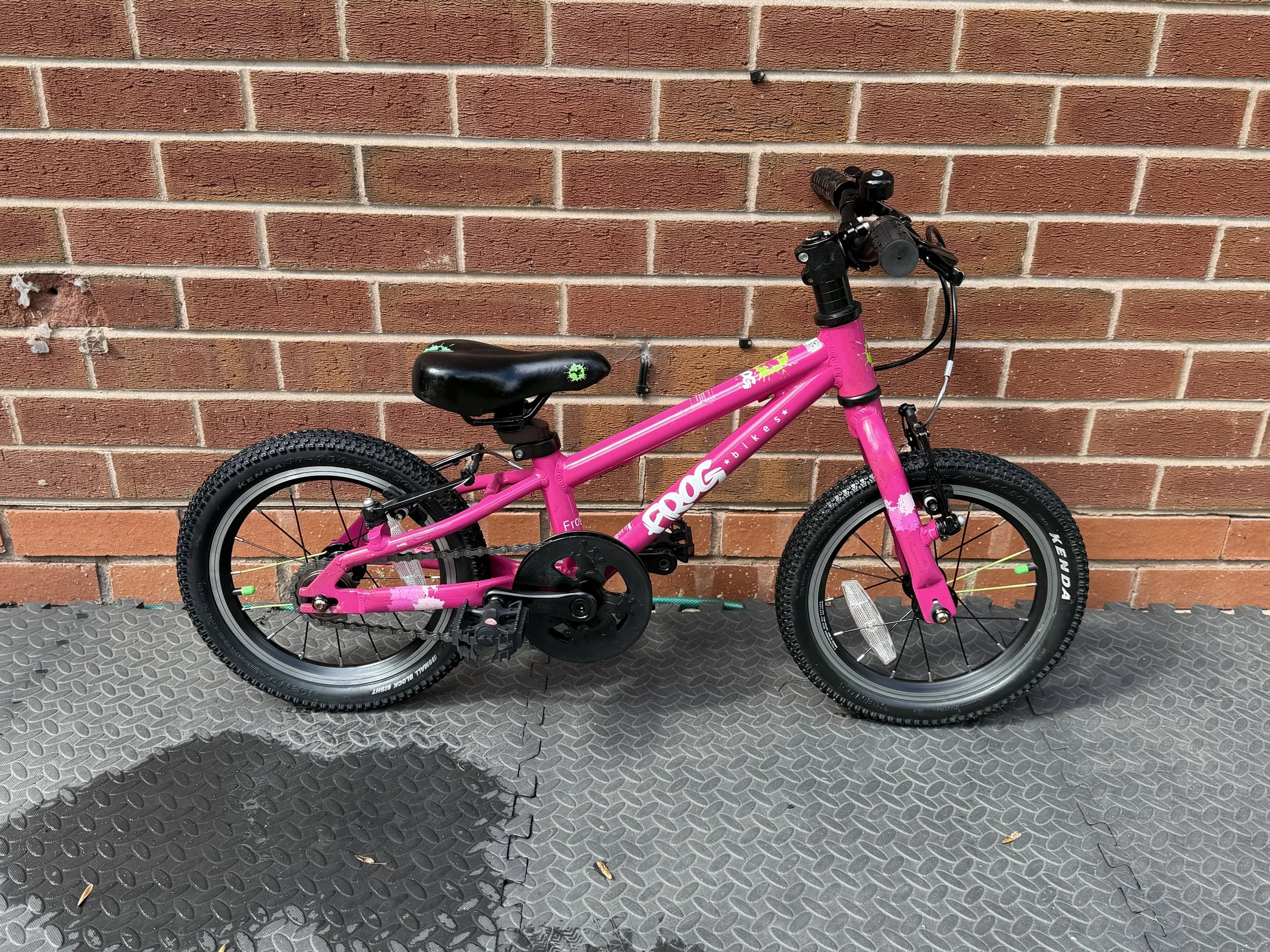 Frog Bike Three54 ride store 6 .jpg